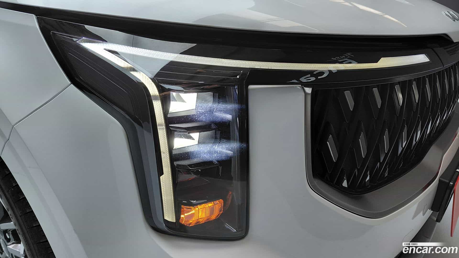 Canival Kia 2023.10-OUTER-032