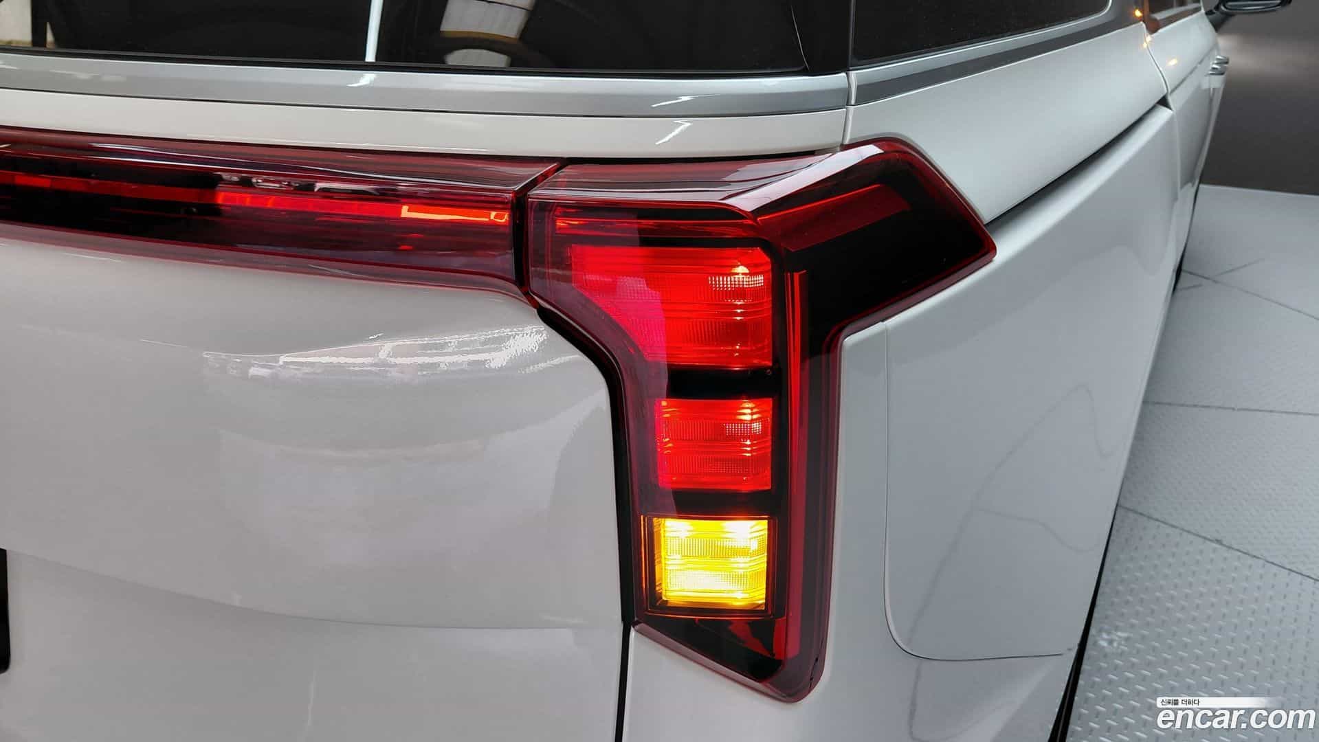 Canival Kia 2023.10-OUTER-033