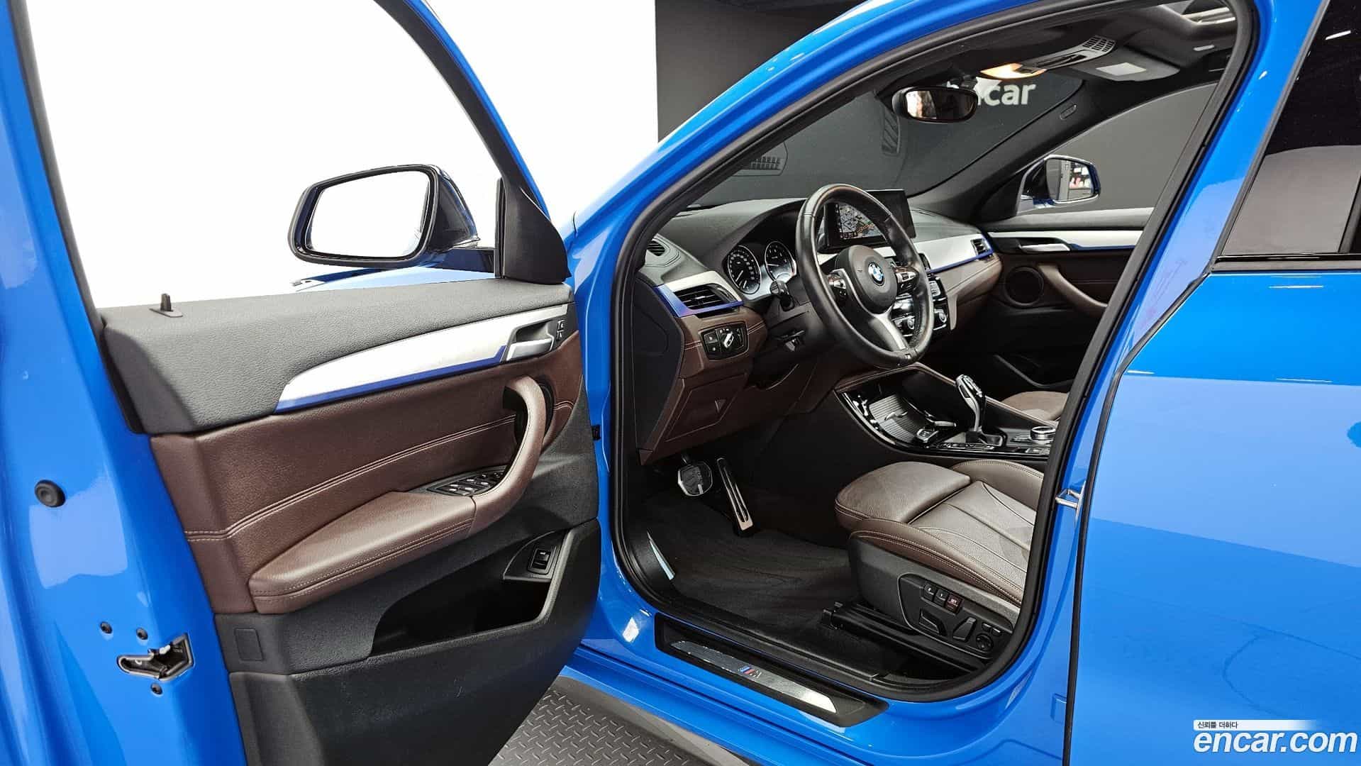 X2 (F39) BMW 2022.6-INNER-010