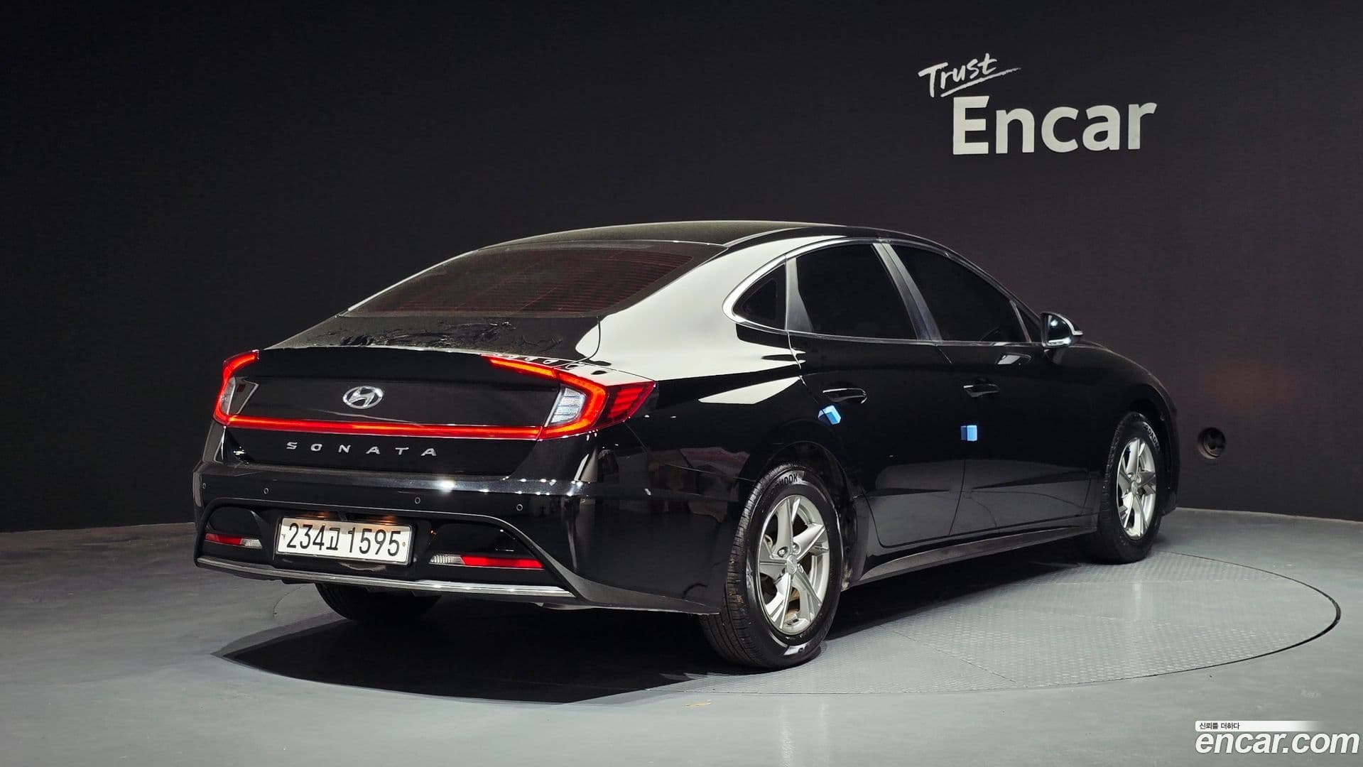 Main__Slider__Photo:Sonata Hyundai 2022.1-1