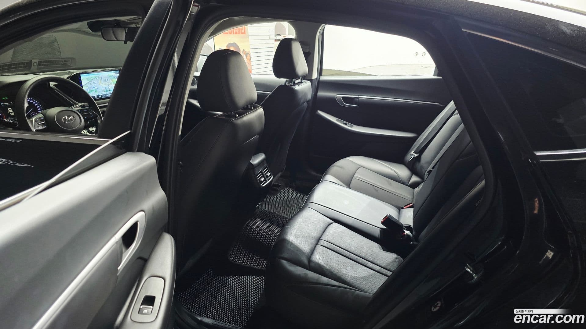 Main__Slider__Photo:Sonata Hyundai 2022.1-10