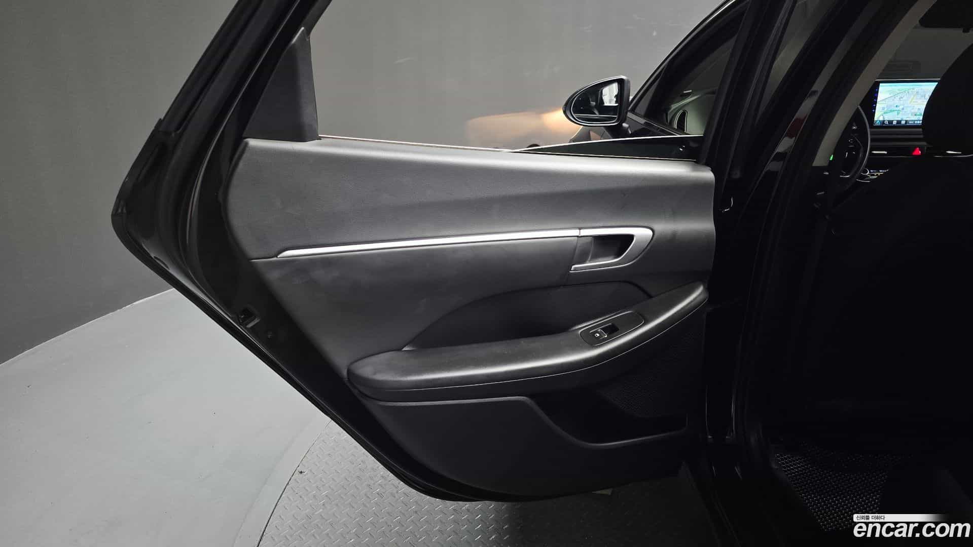 Sonata Hyundai 2022.1-INNER-035