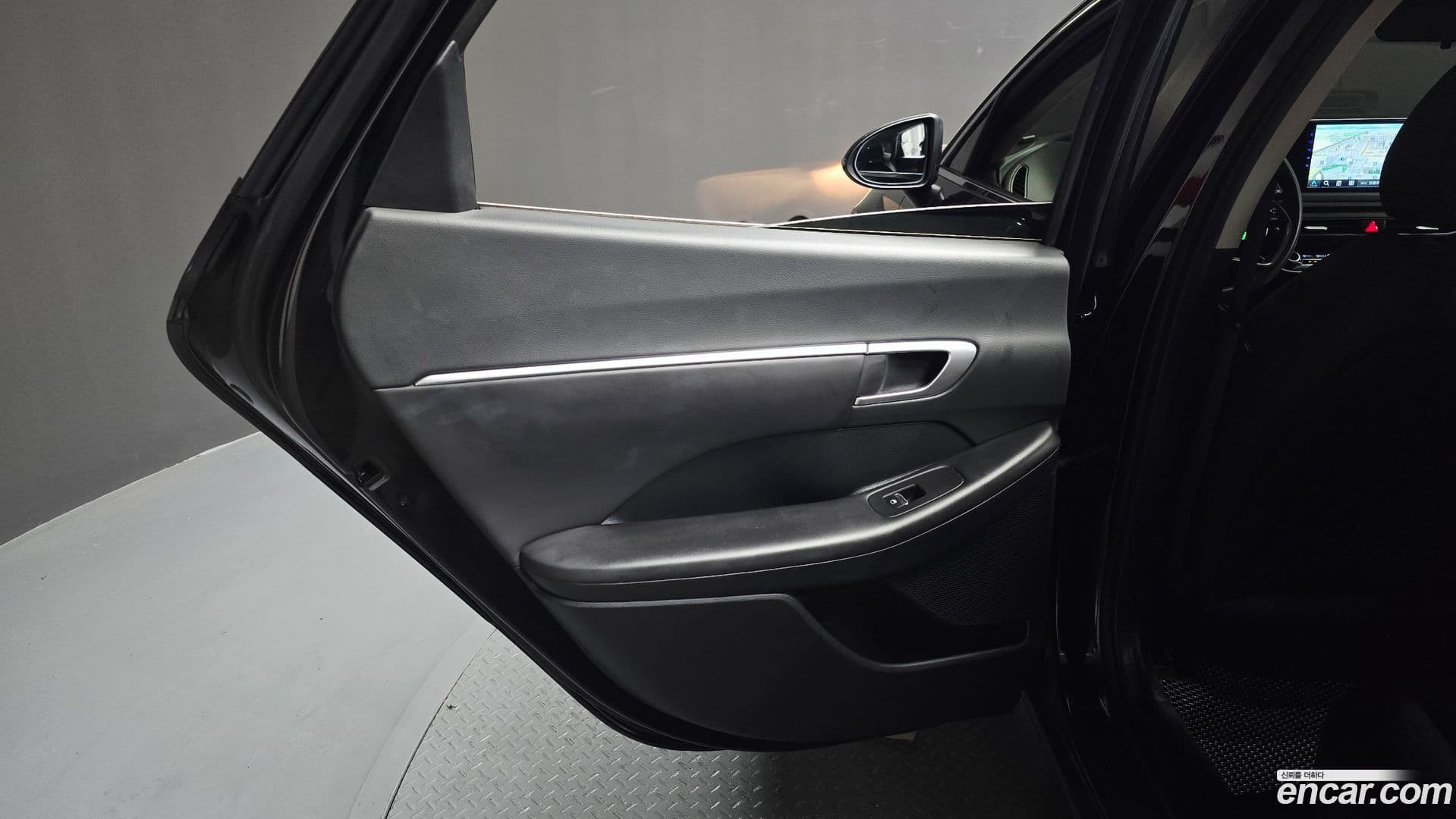 Main__Slider__Photo:Sonata Hyundai 2022.1-24