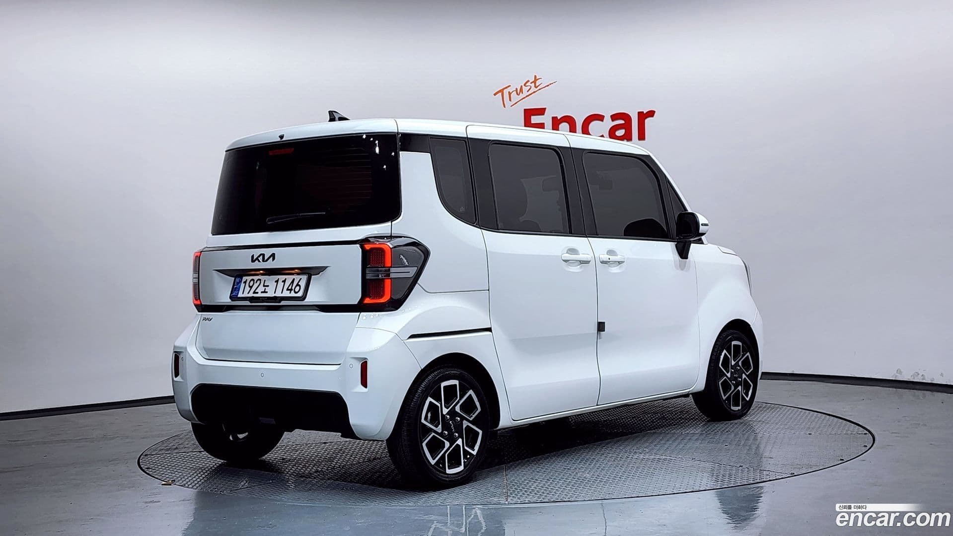 Main__Slider__Photo:RAY Kia 2022.9-1