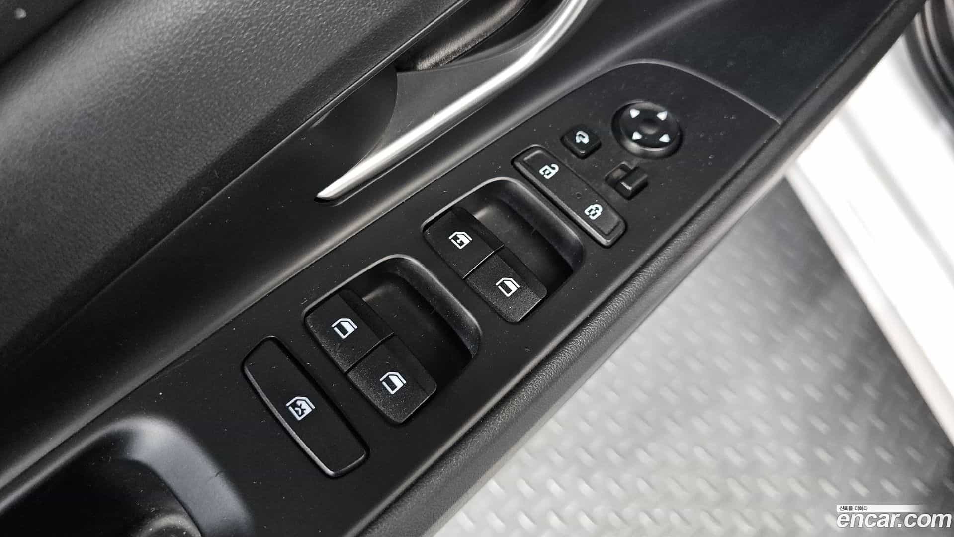 AVANTE Hyundai 2021.5-OPTION-042