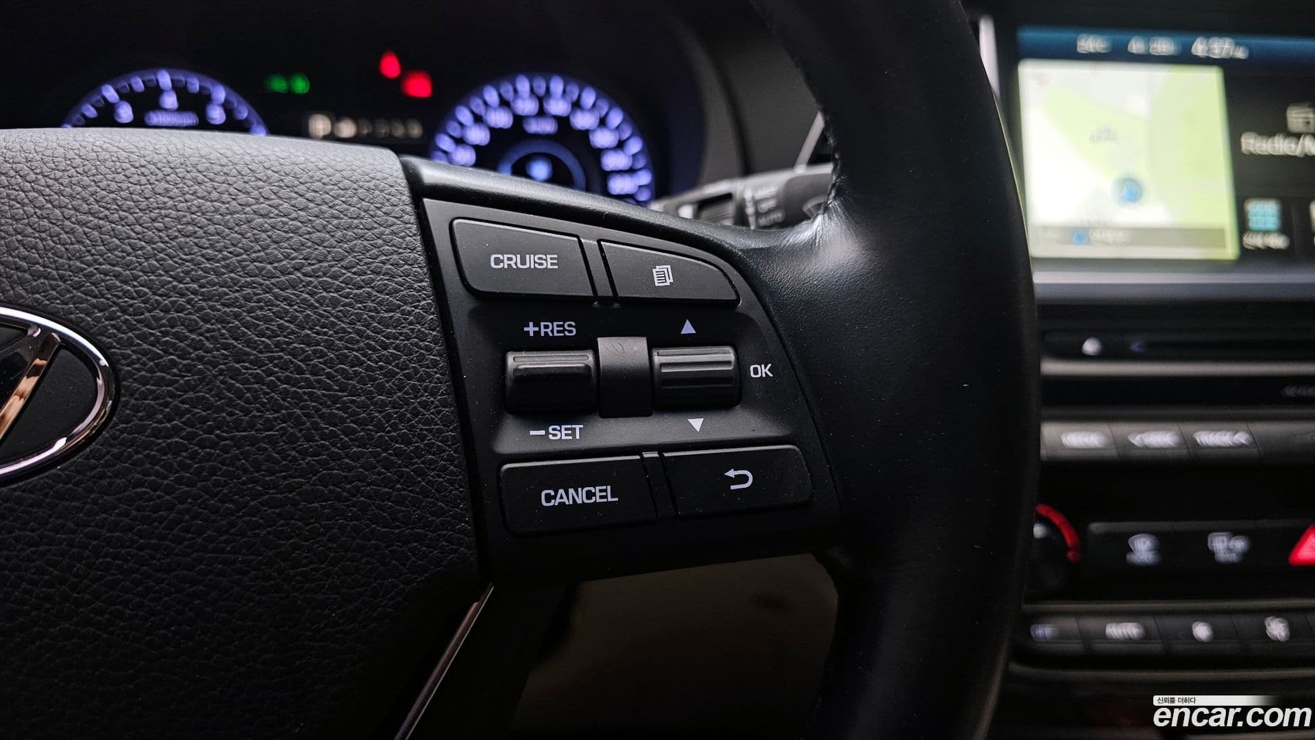 Main__Slider__Photo:Aslan Hyundai 2014.10-15