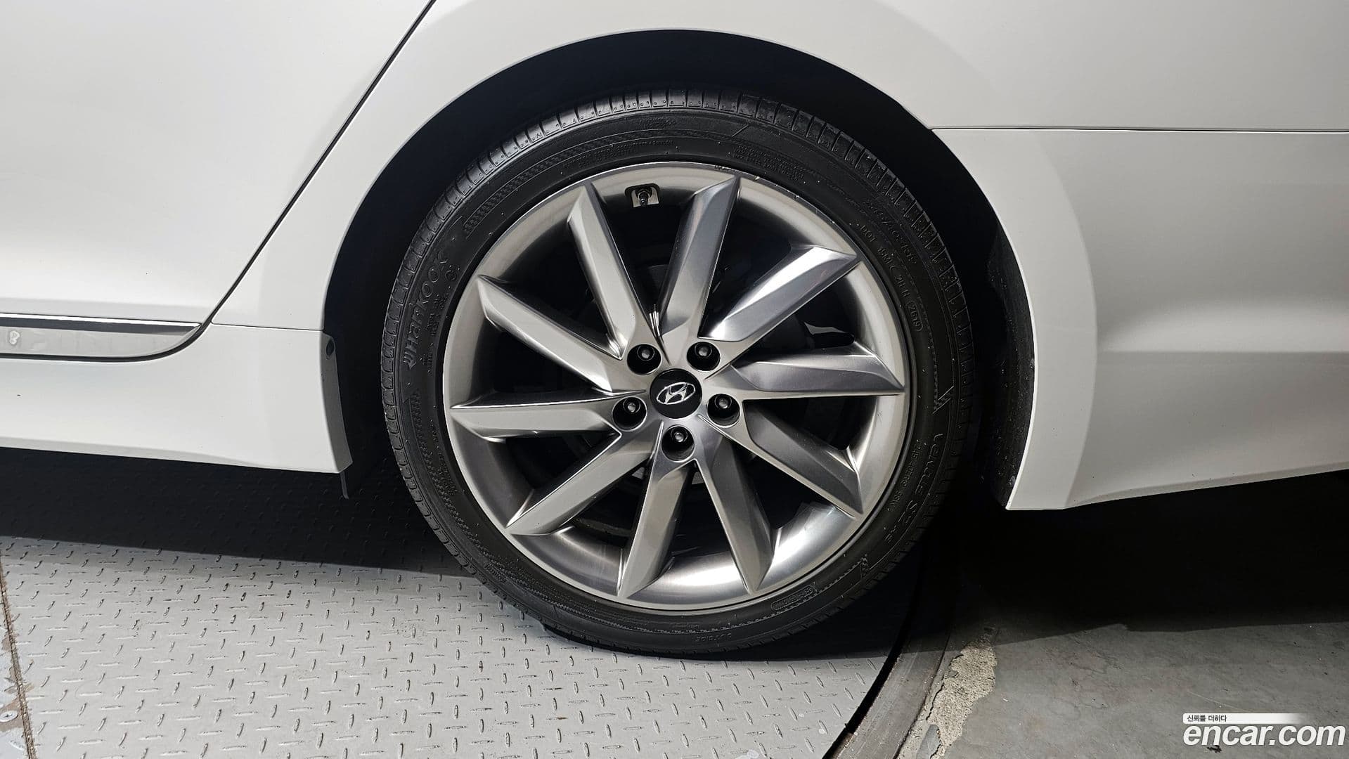 Main__Slider__Photo:Aslan Hyundai 2014.10-20