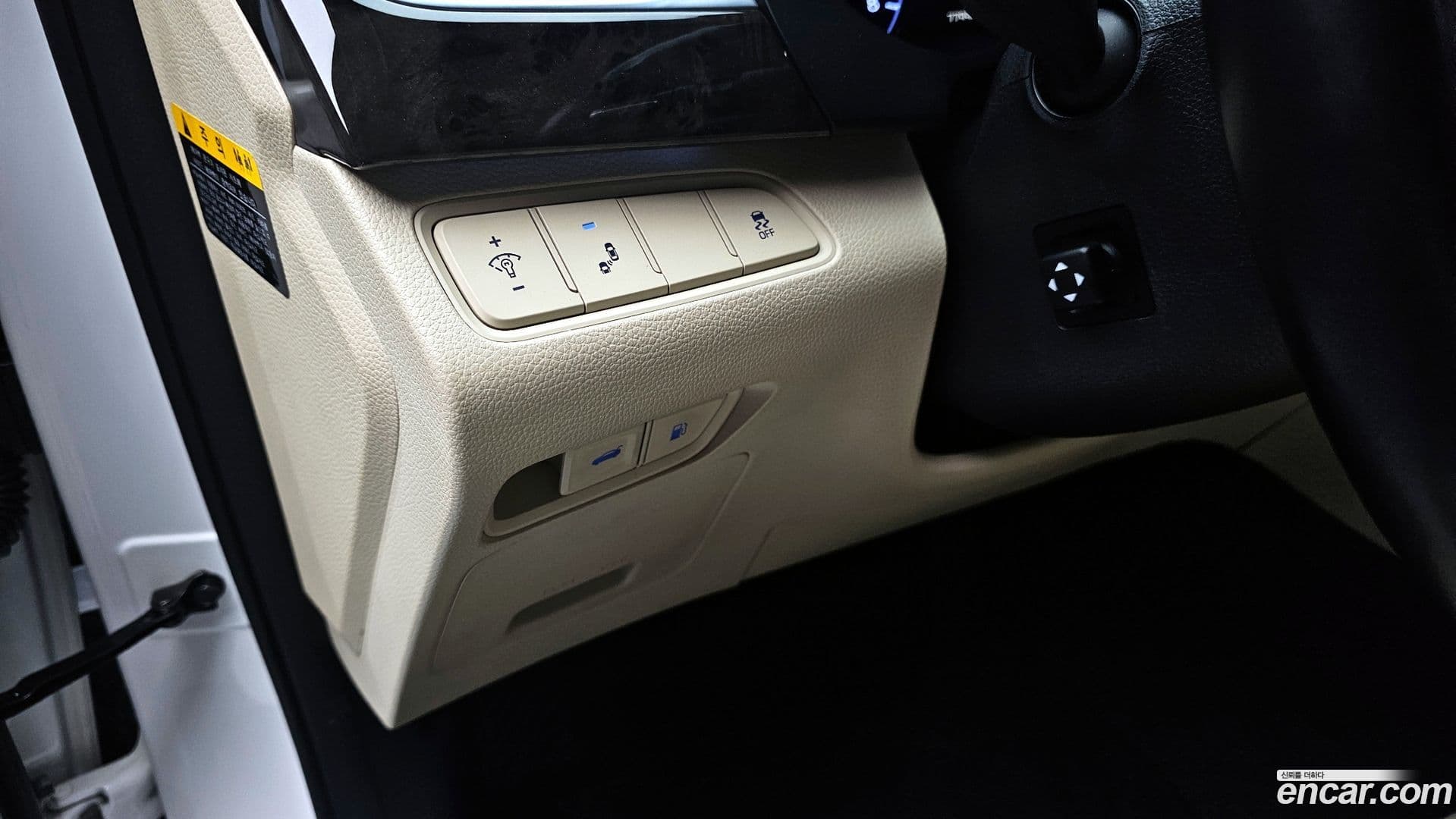 Main__Slider__Photo:Aslan Hyundai 2014.10-28