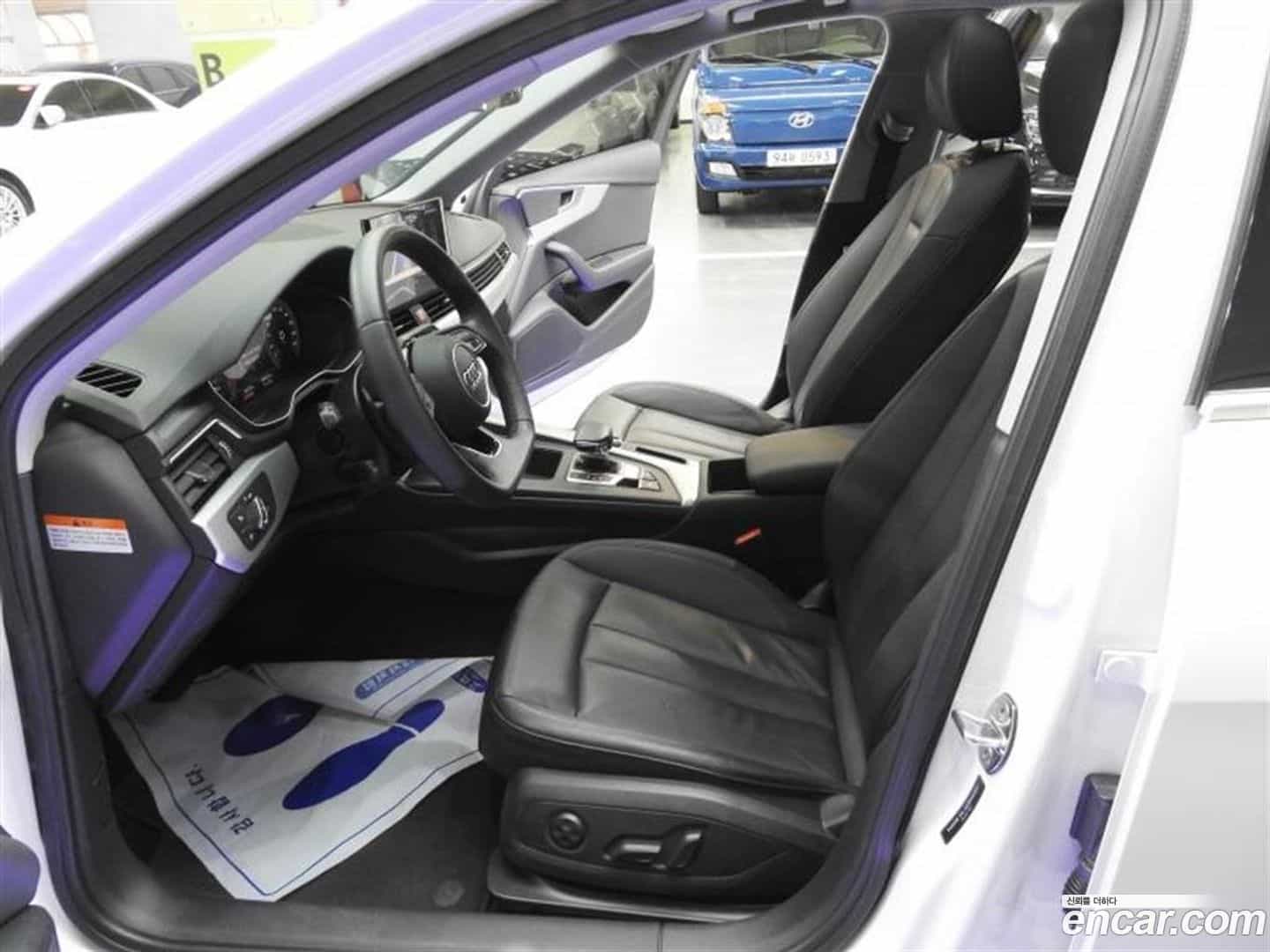 A4 Audi 2023.9-OPTION-017