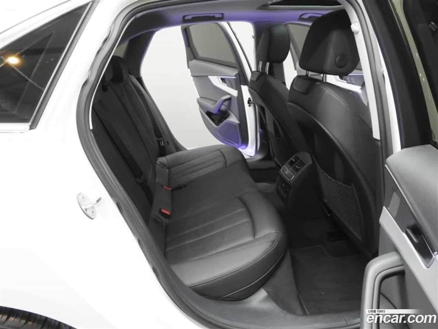 A4 Audi 2023.9-OPTION-020