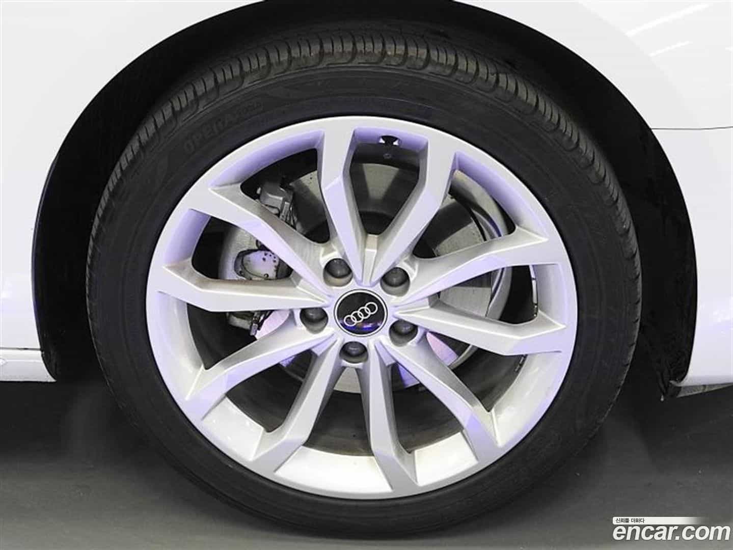 A4 Audi 2023.9-OPTION-023