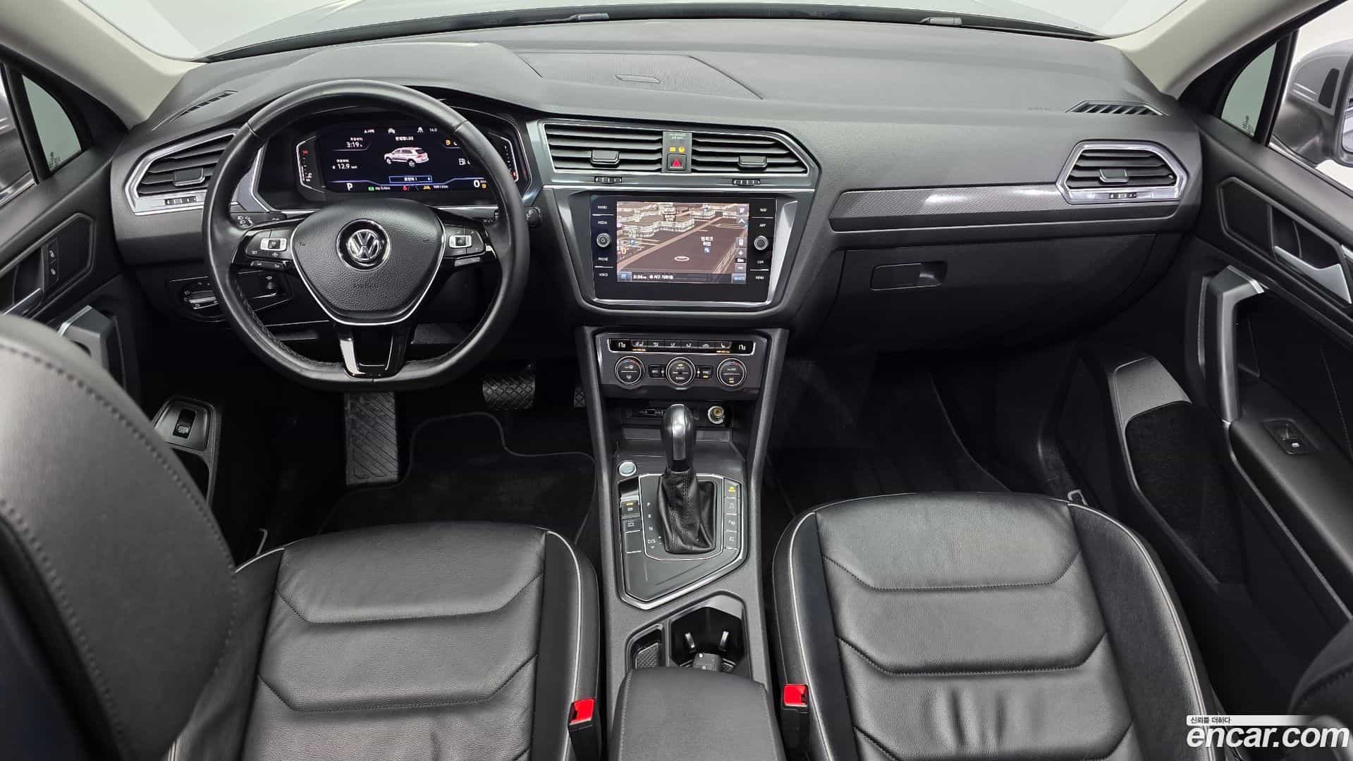 Tiguan Volkswagen 2020.11-INNER-007