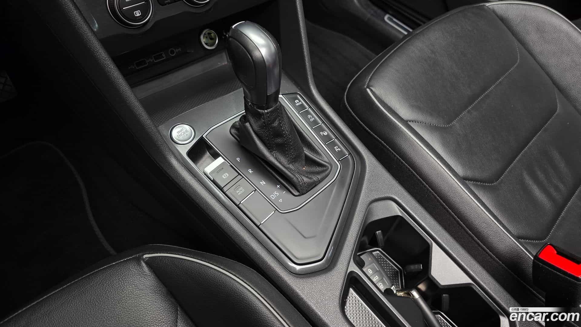 Tiguan Volkswagen 2020.11-INNER-009