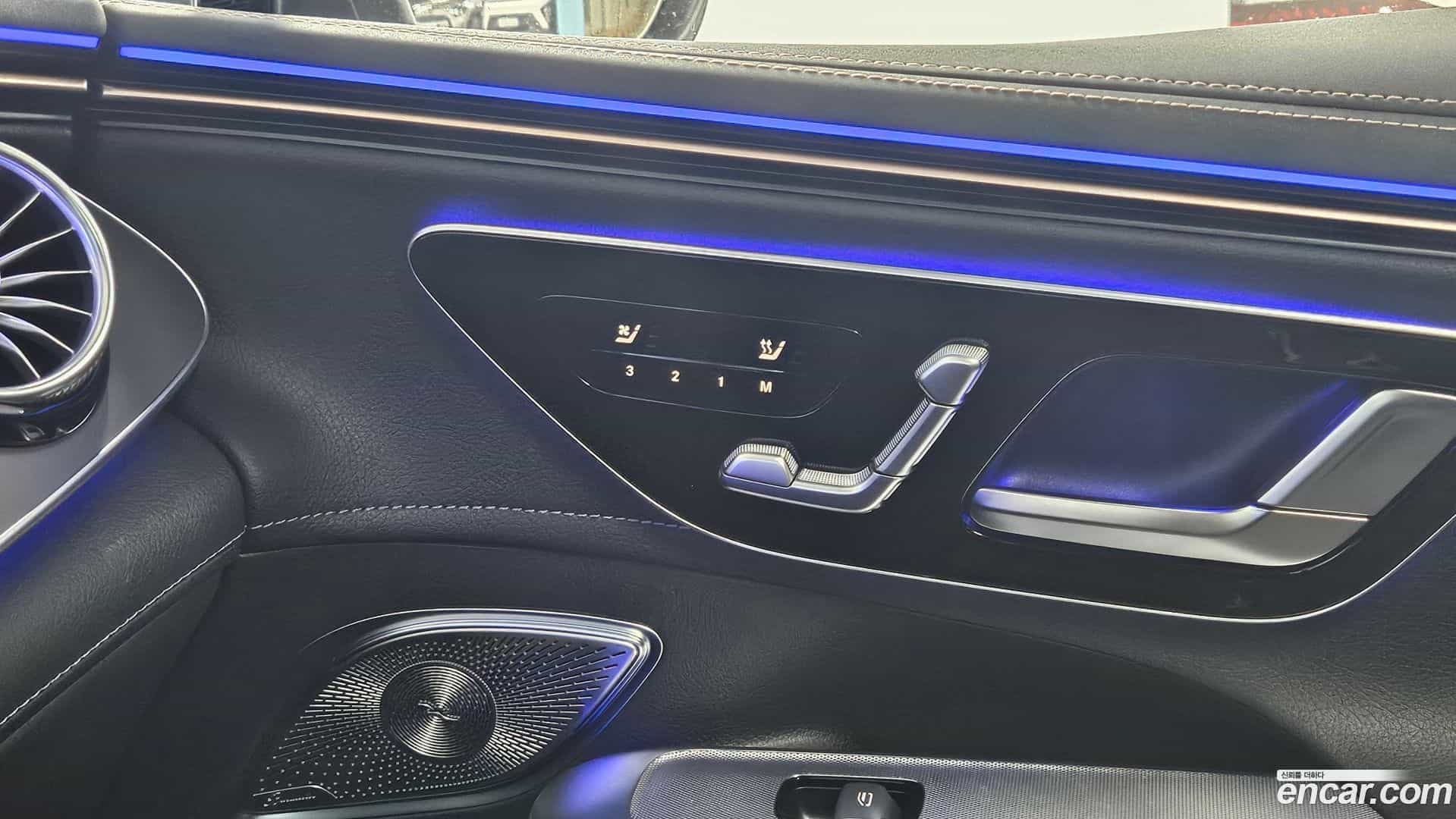 EQE Mercedes-Benz 2025.4-INNER-009