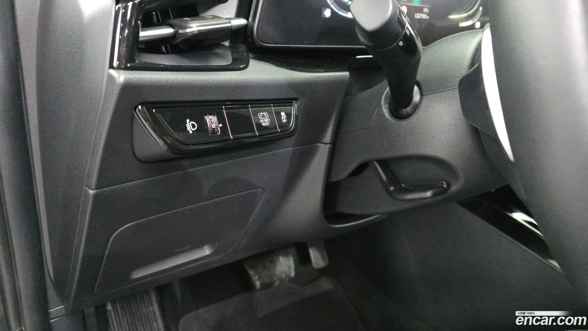 Main__Slider__Photo:Niro Kia 2024.1-17