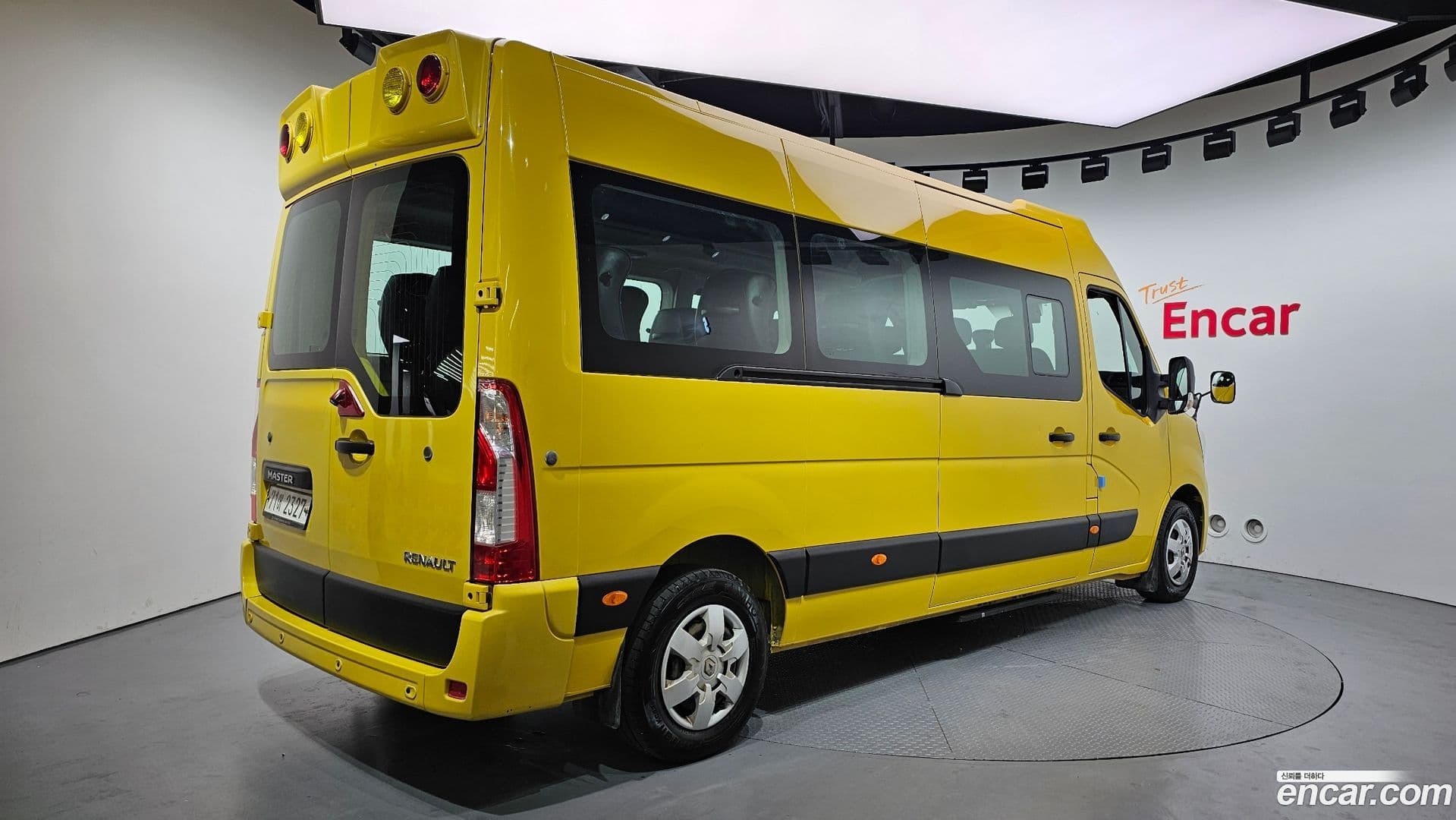 Main__Slider__Photo:Master Renault Korea 2020.5-1