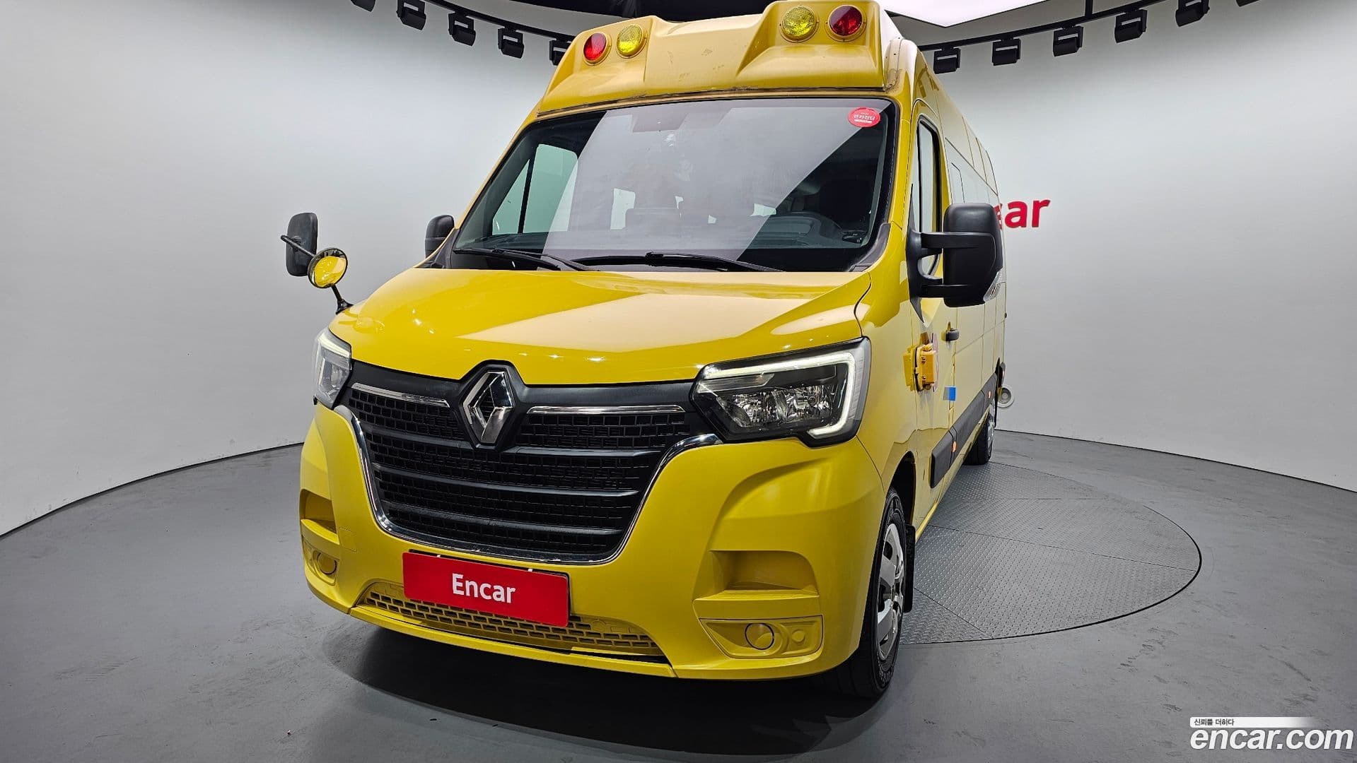 Main__Slider__Photo:Master Renault Korea 2020.5-2