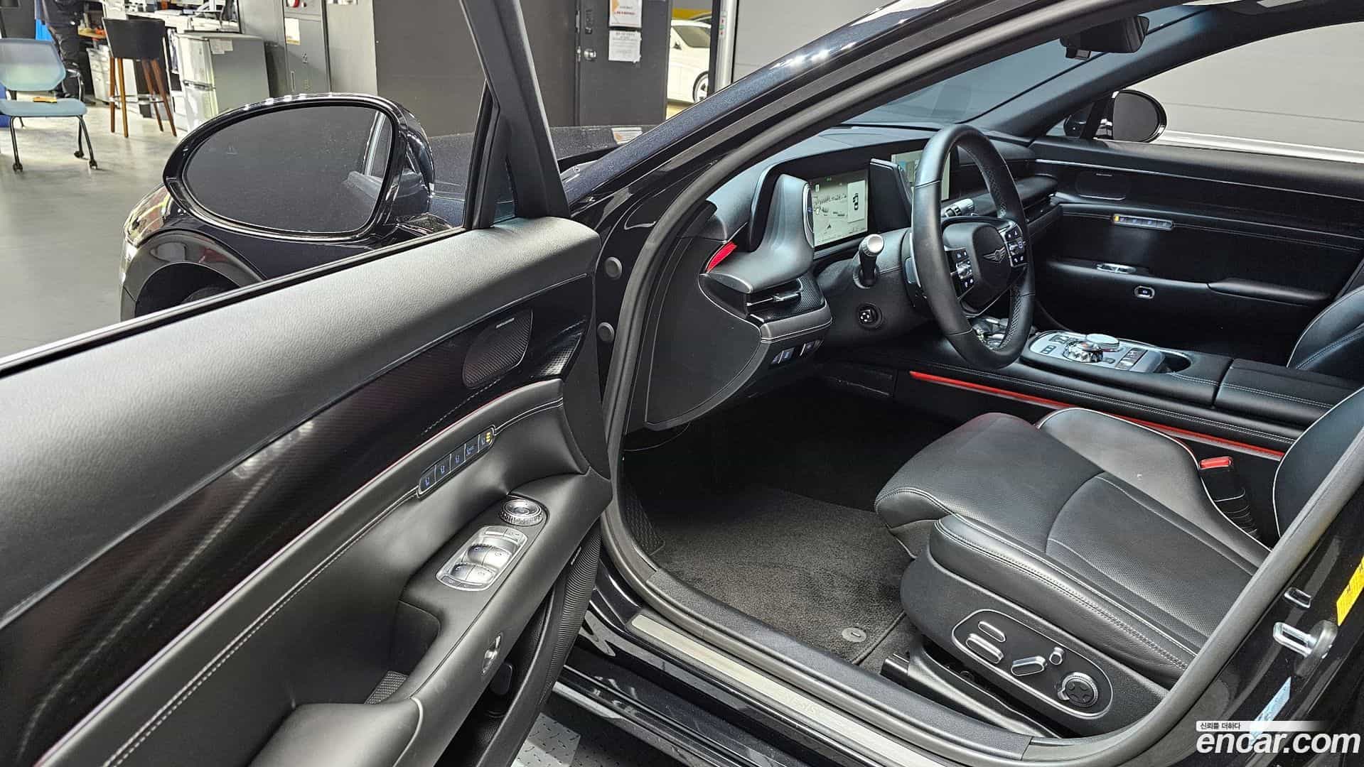 G90 Genesis 2023.3-INNER-010