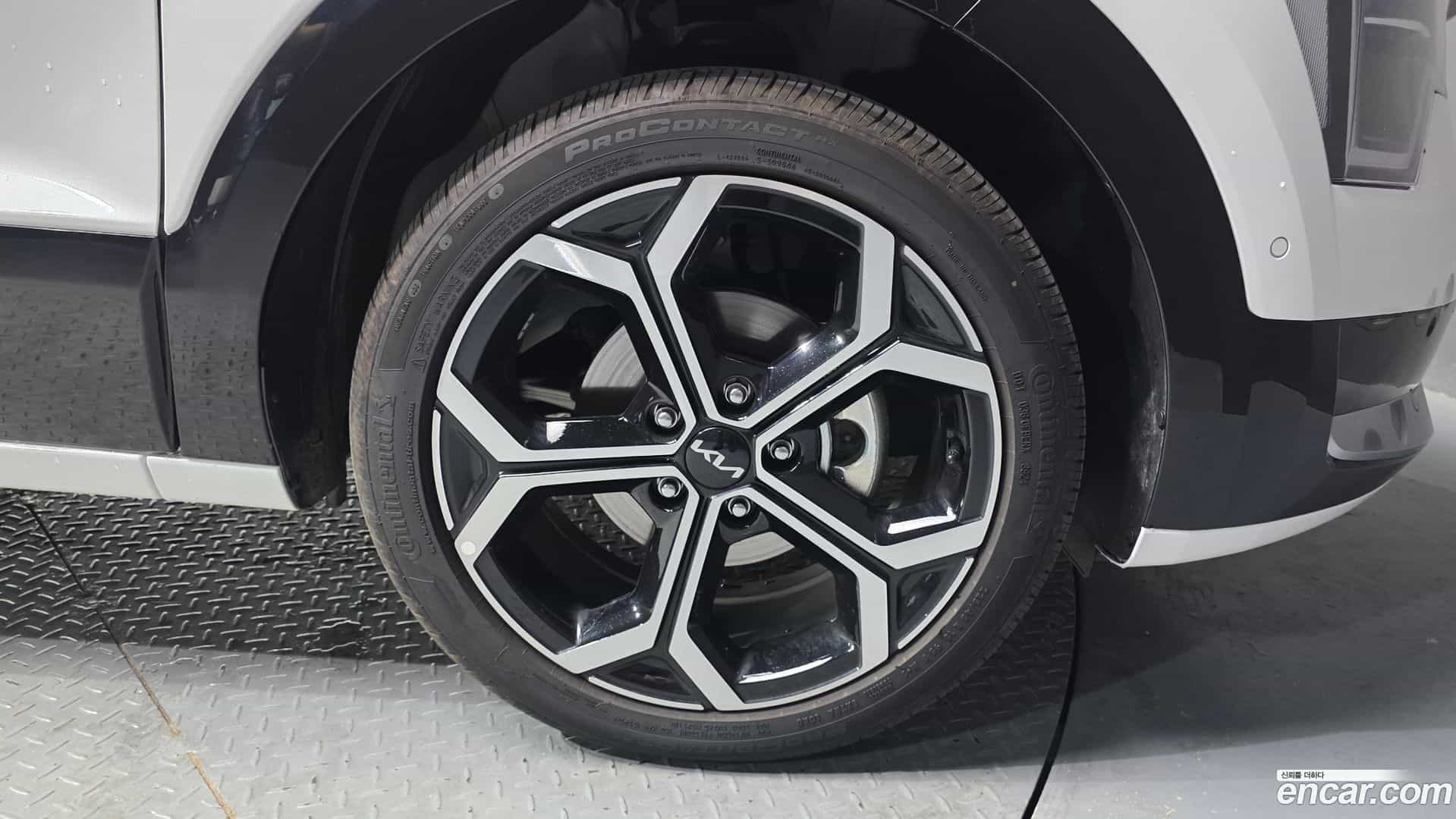 Niro Kia 2025.2-OUTER-031