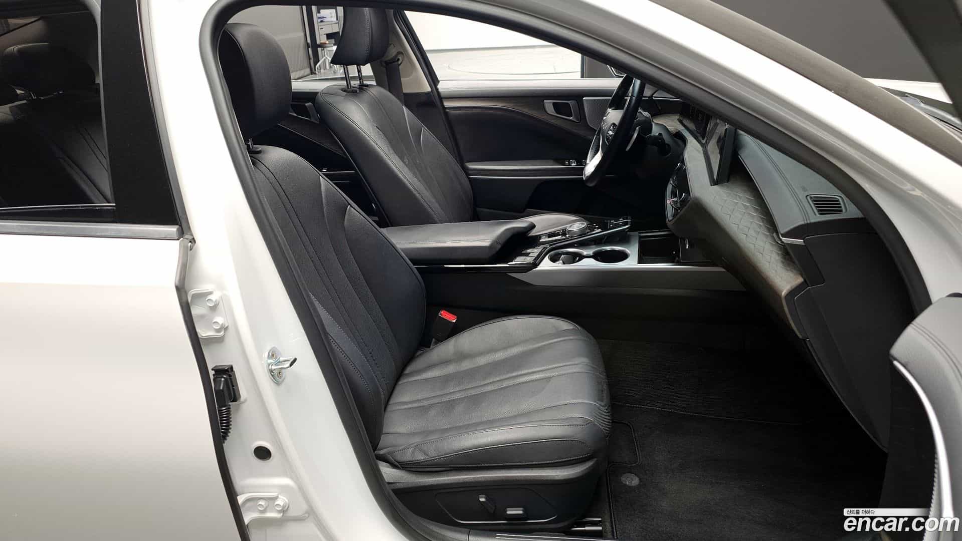 K8 Kia 2021.11-INNER-010