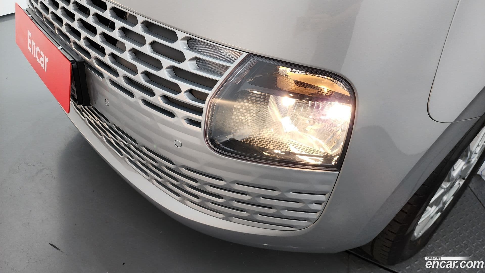 Main__Slider__Photo:Staria Hyundai 2025.3-21