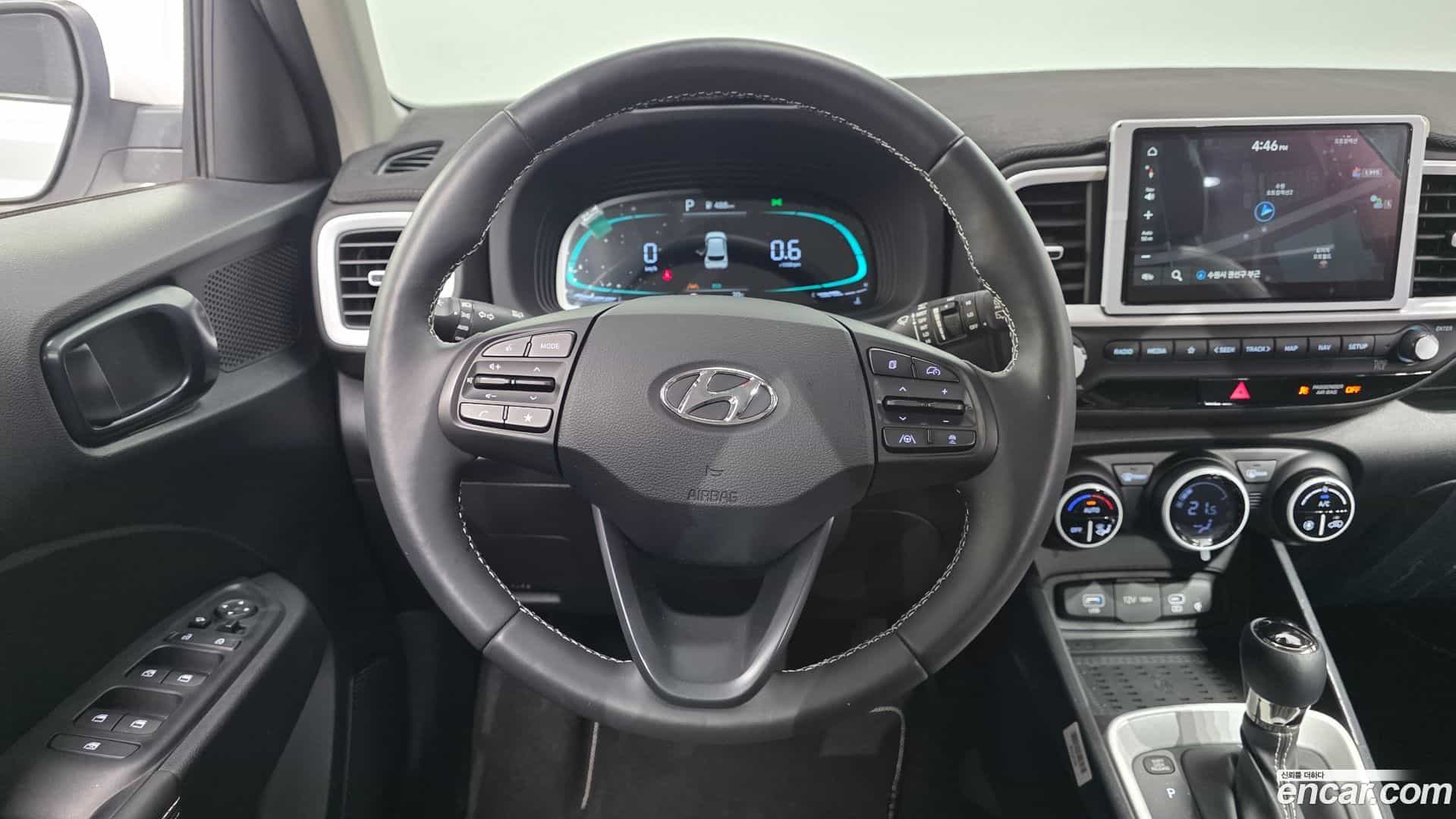 Venue Hyundai 2025.3-OPTION-018