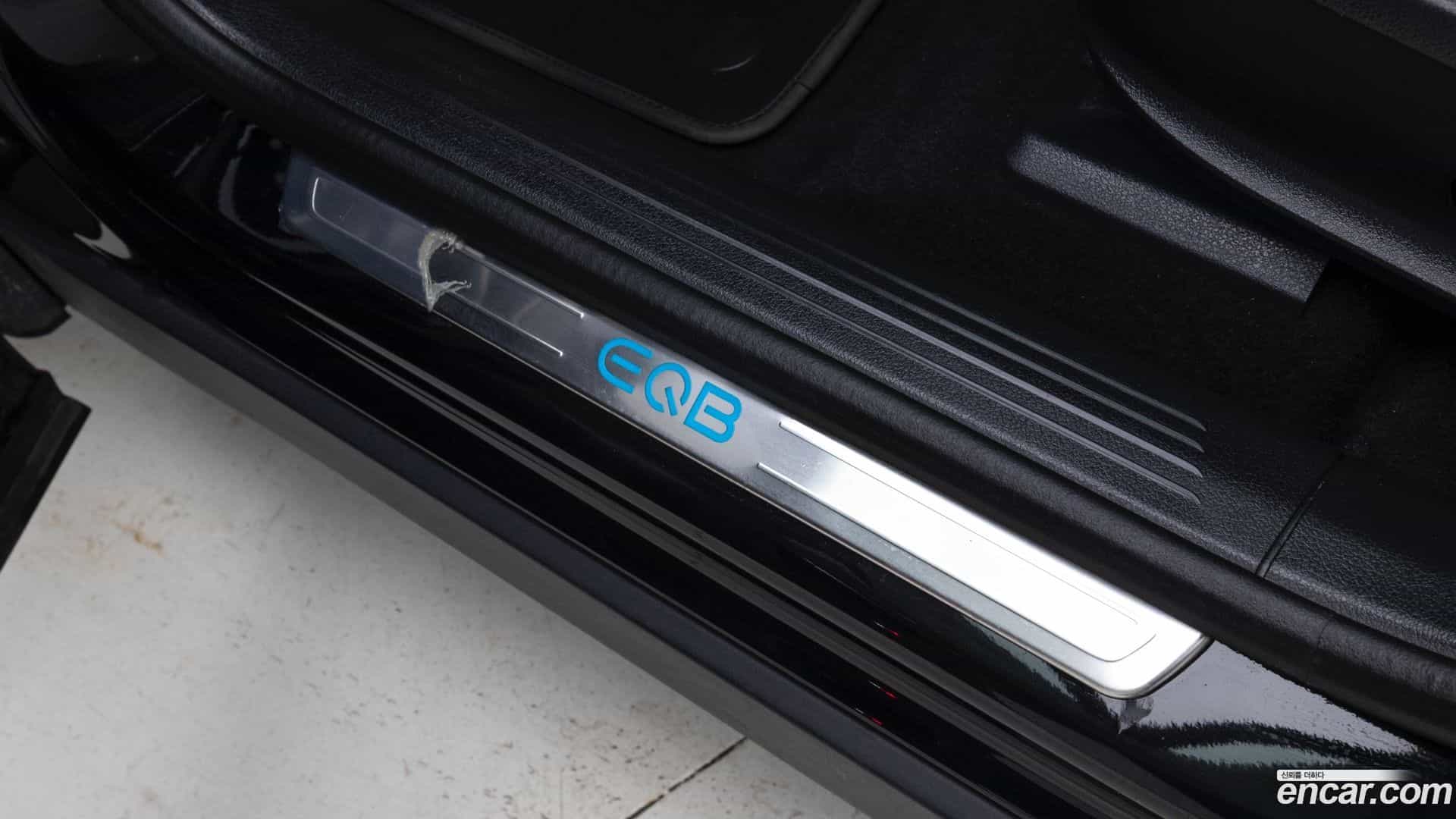 EQB Mercedes-Benz 2025.6-OPTION-019