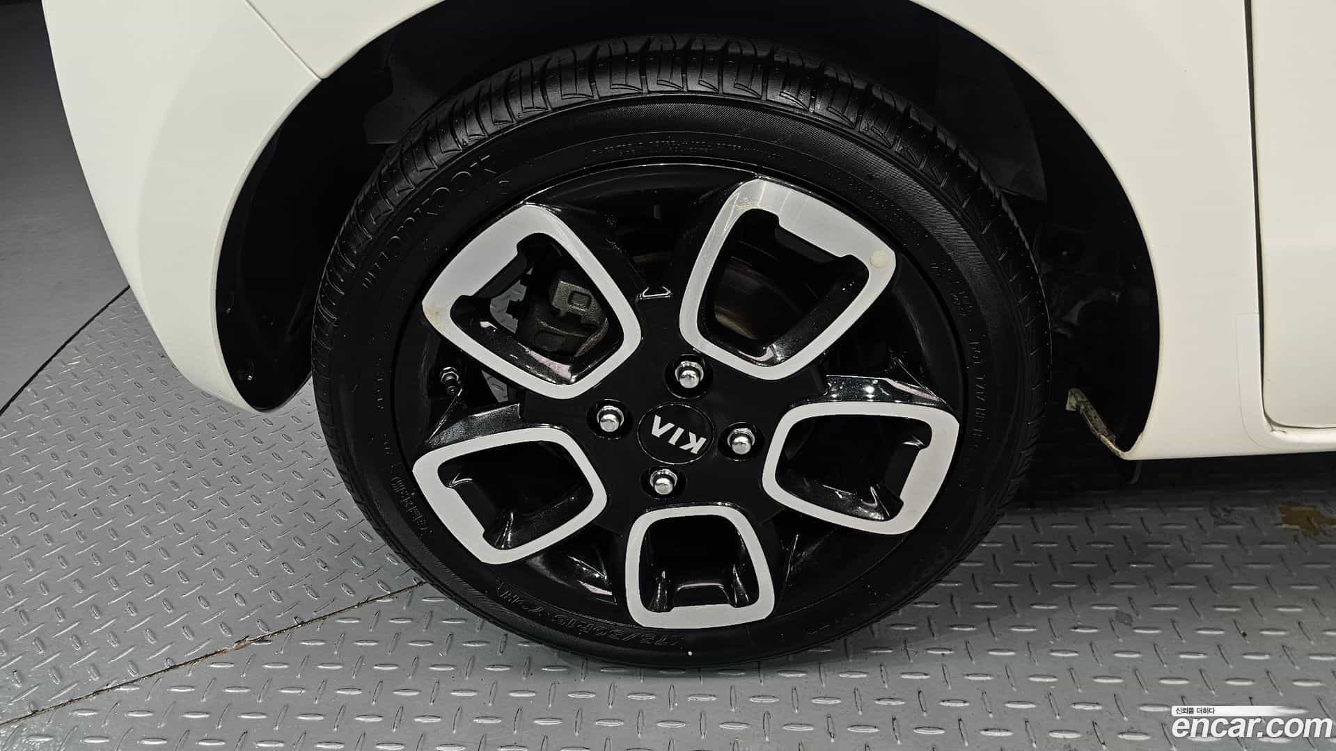 RAY Kia 2020.2-OUTER-005
