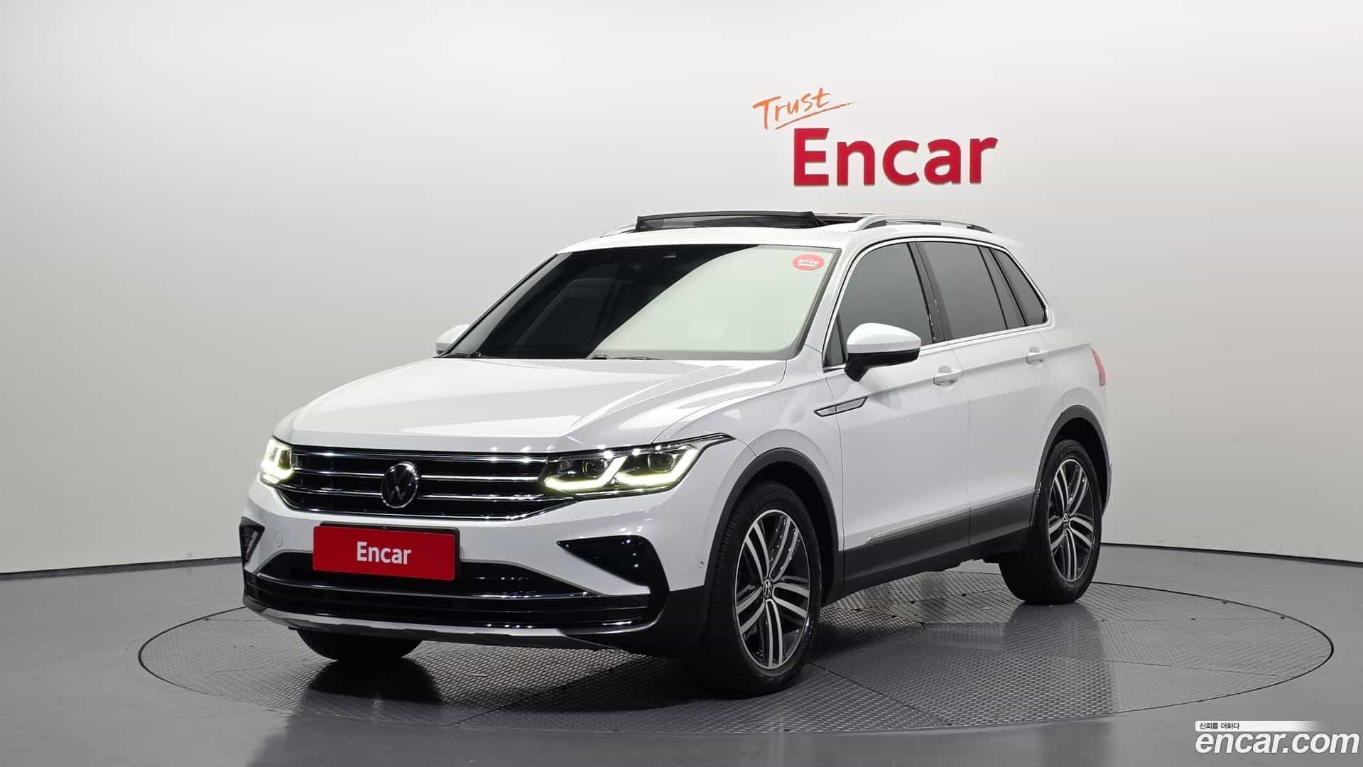 Tiguan Volkswagen 2021.7-OUTER-001