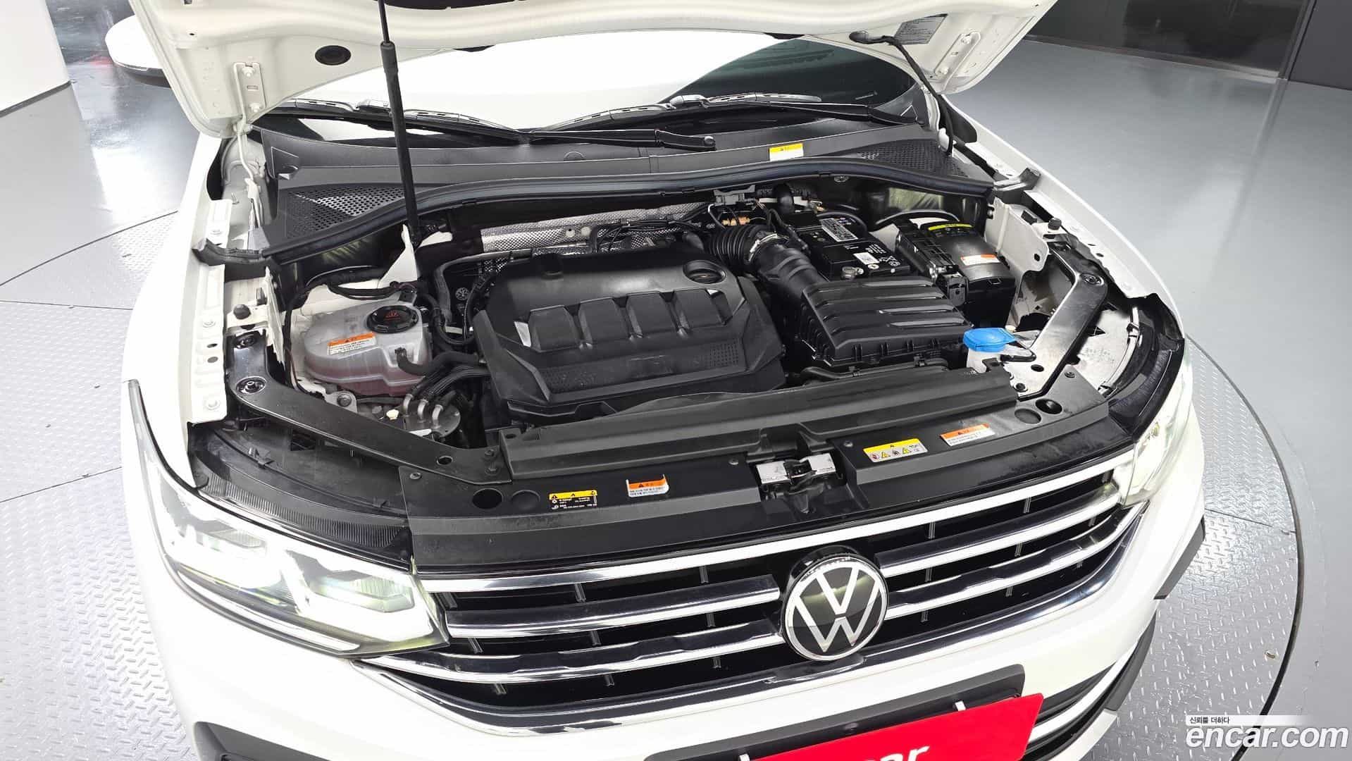 Tiguan Volkswagen 2021.7-OUTER-006