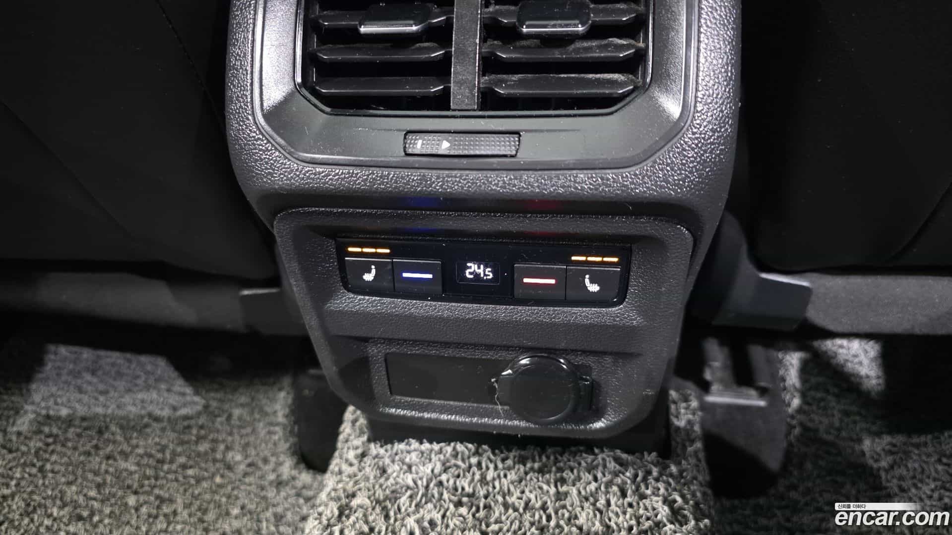 Tiguan Volkswagen 2021.7-OPTION-023