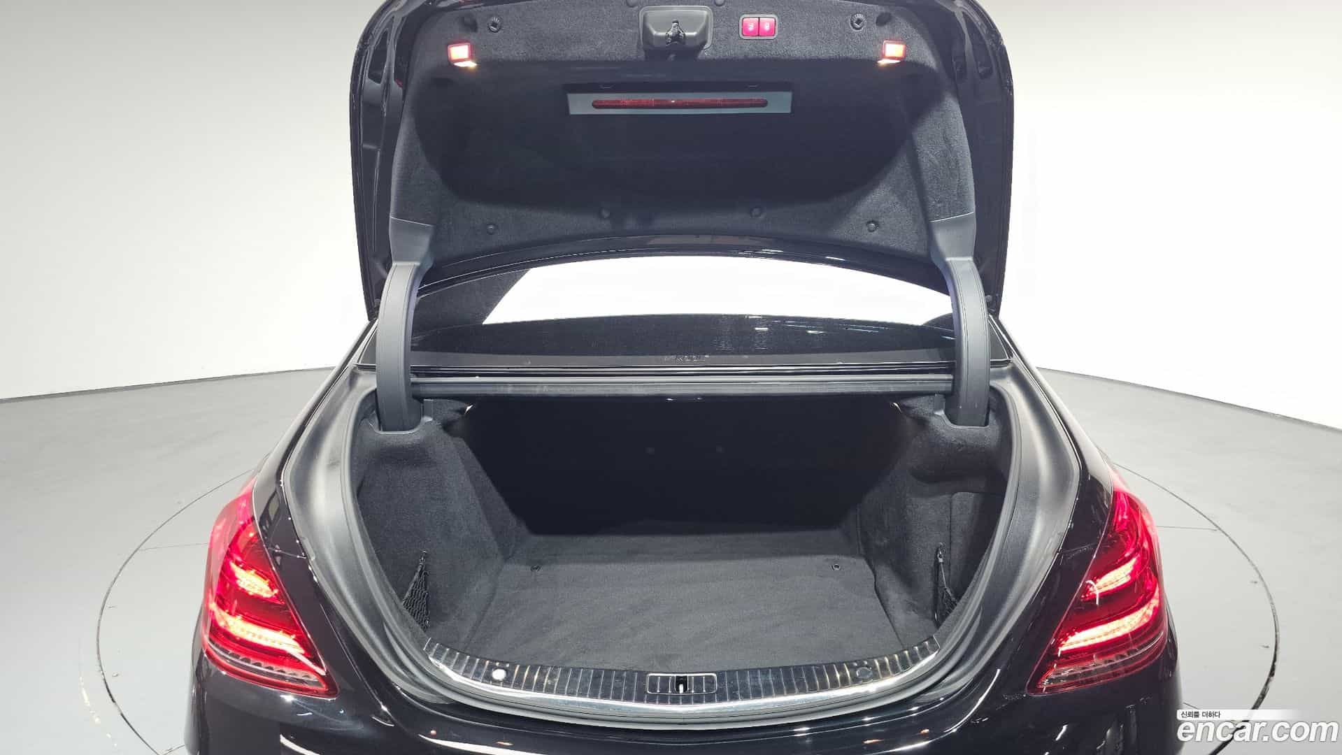 S-Class Mercedes-Benz 2020.8-OPTION-024