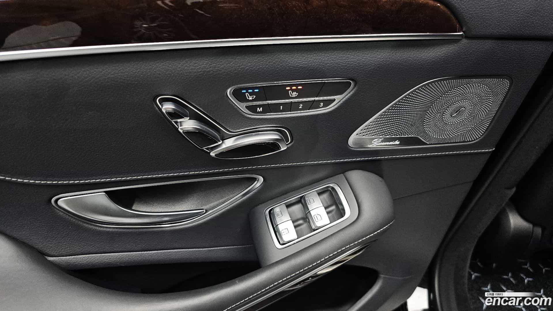 S-Class Mercedes-Benz 2020.8-OPTION-041