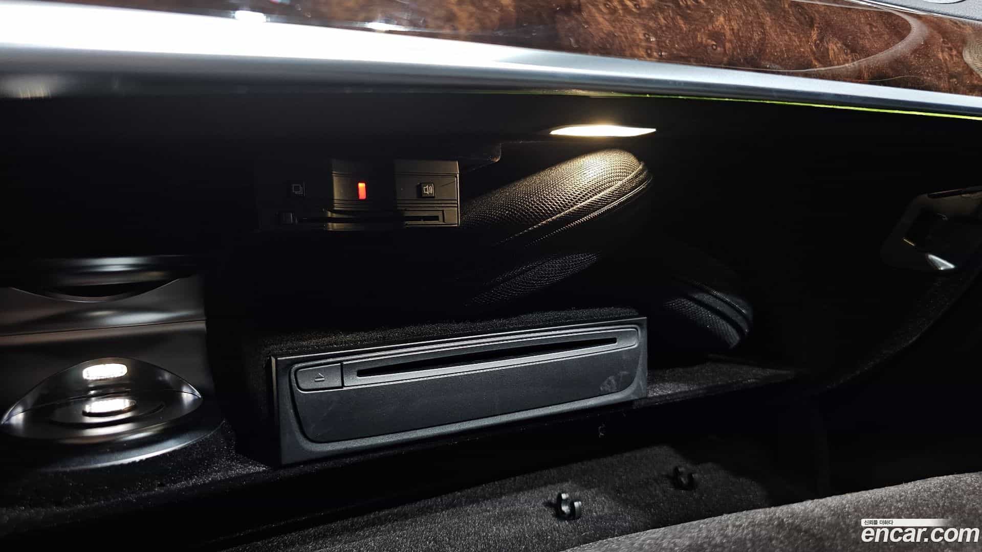 S-Class Mercedes-Benz 2020.8-OPTION-049