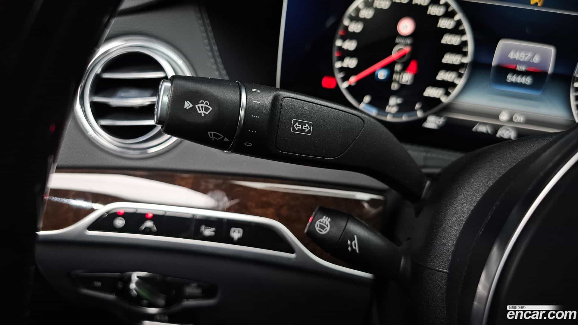 S-Class Mercedes-Benz 2020.8-OPTION-050