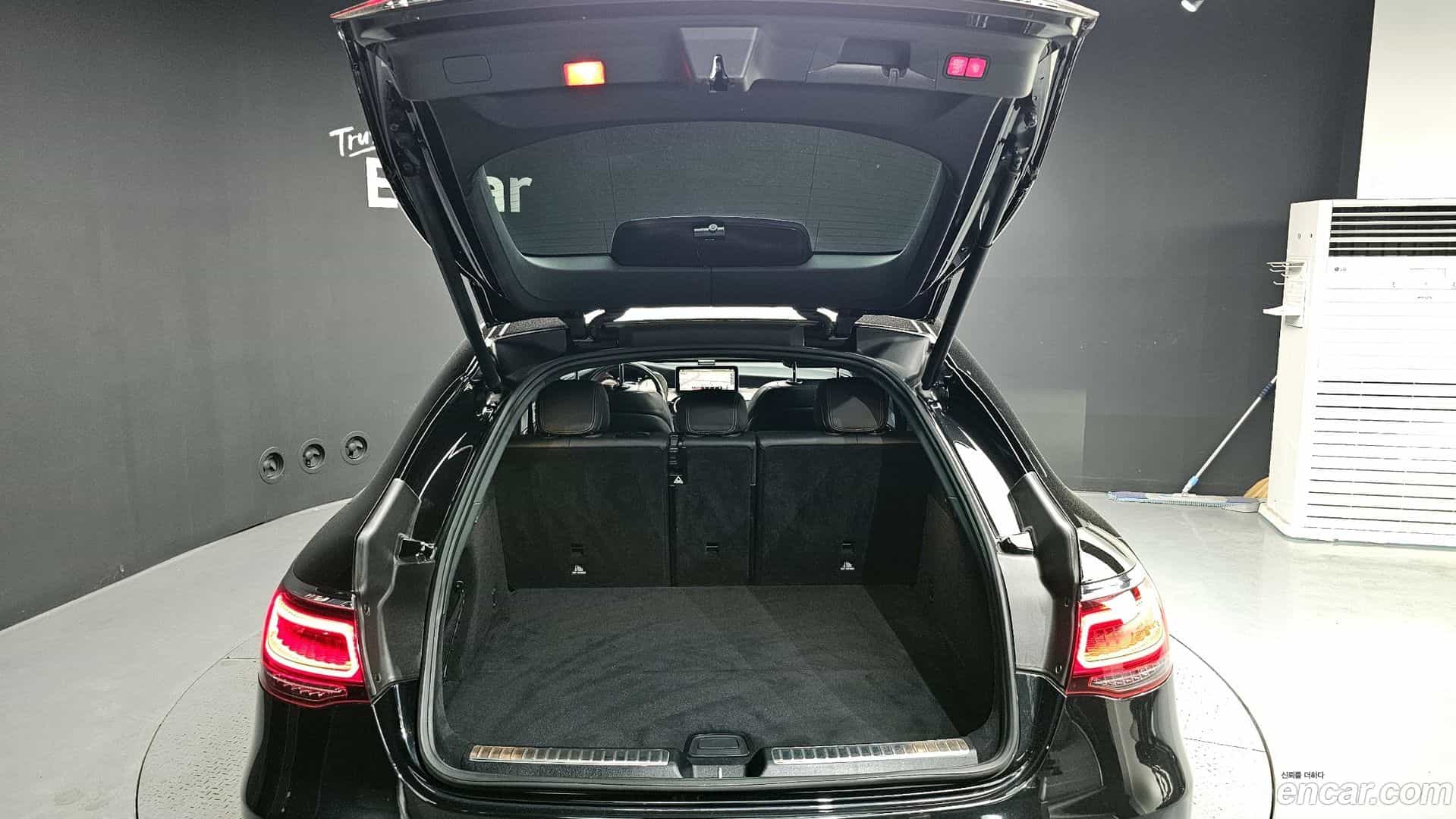 GLC-Class Mercedes-Benz 2020.9-OPTION-024