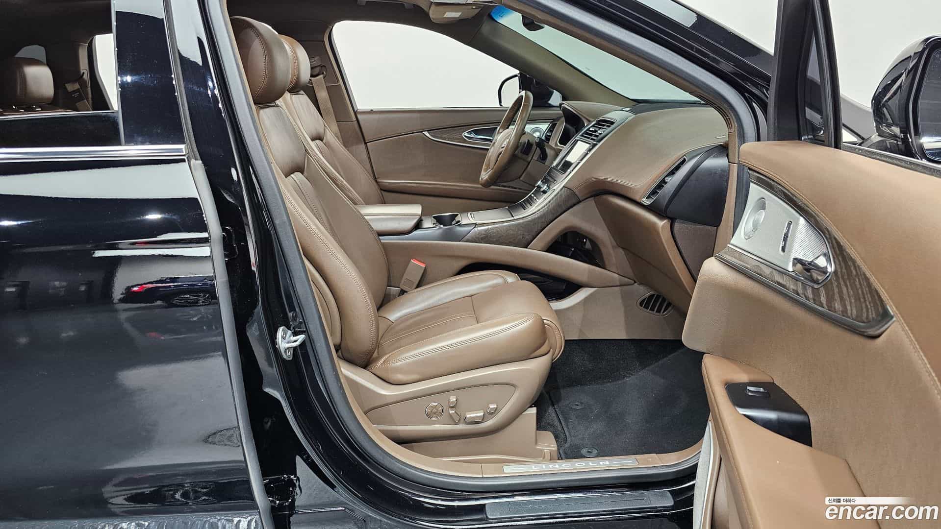 MKX Lincoln 2018.9-INNER-036