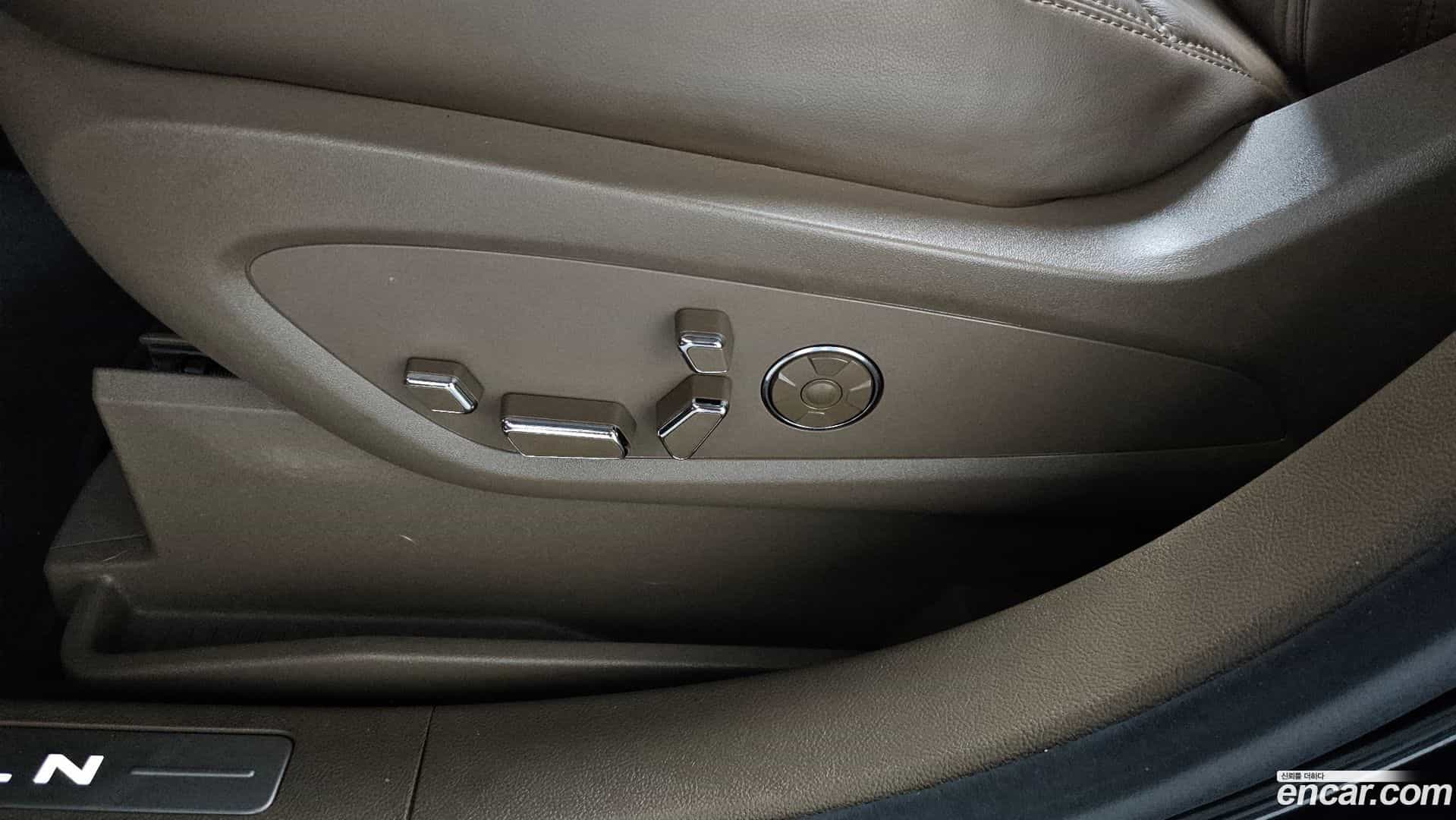MKX Lincoln 2018.9-OPTION-046