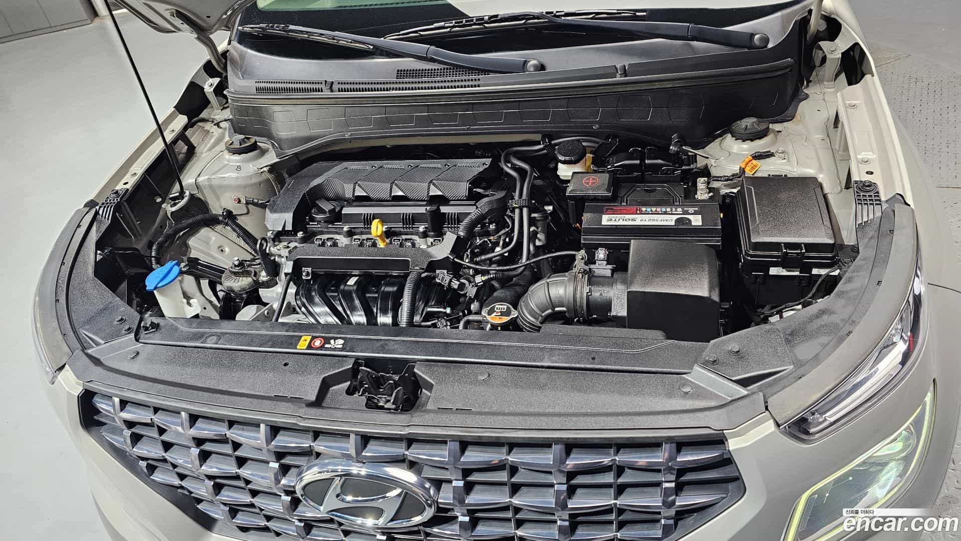 Venue Hyundai 2019.7-OUTER-006