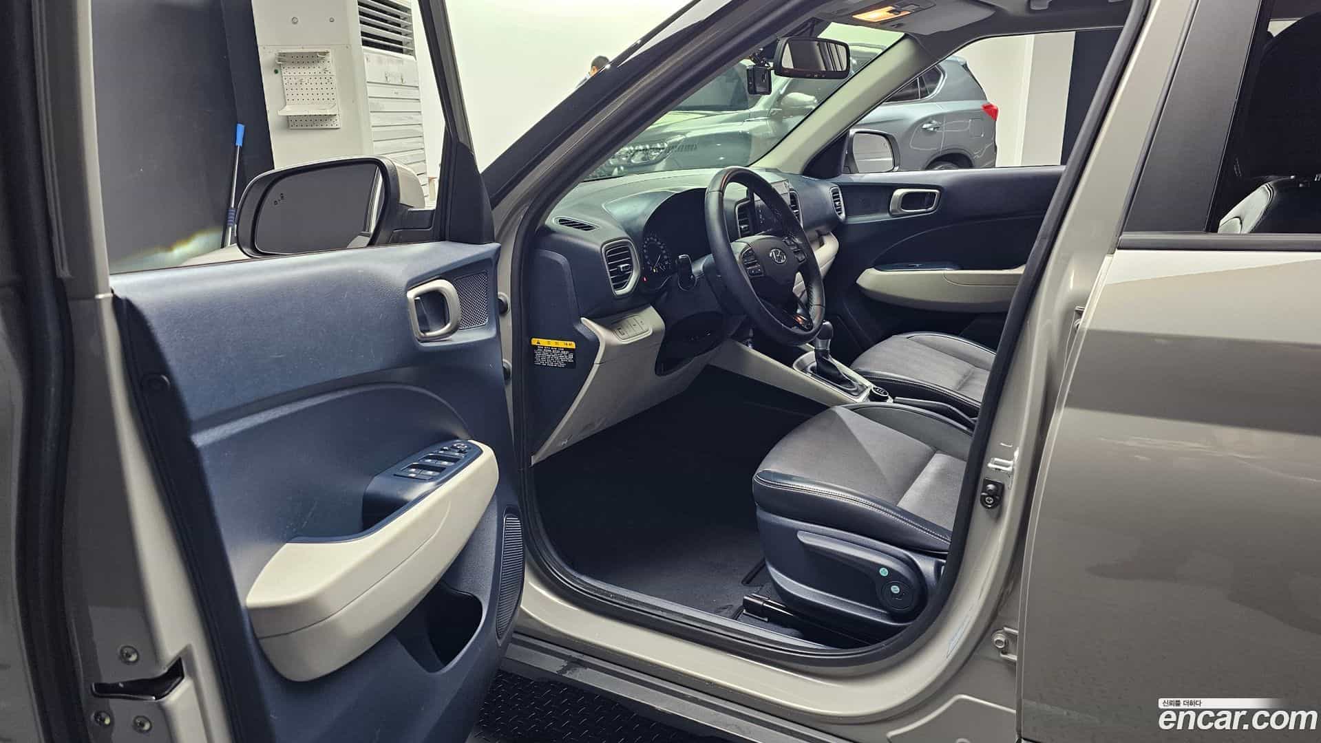 Venue Hyundai 2019.7-INNER-010