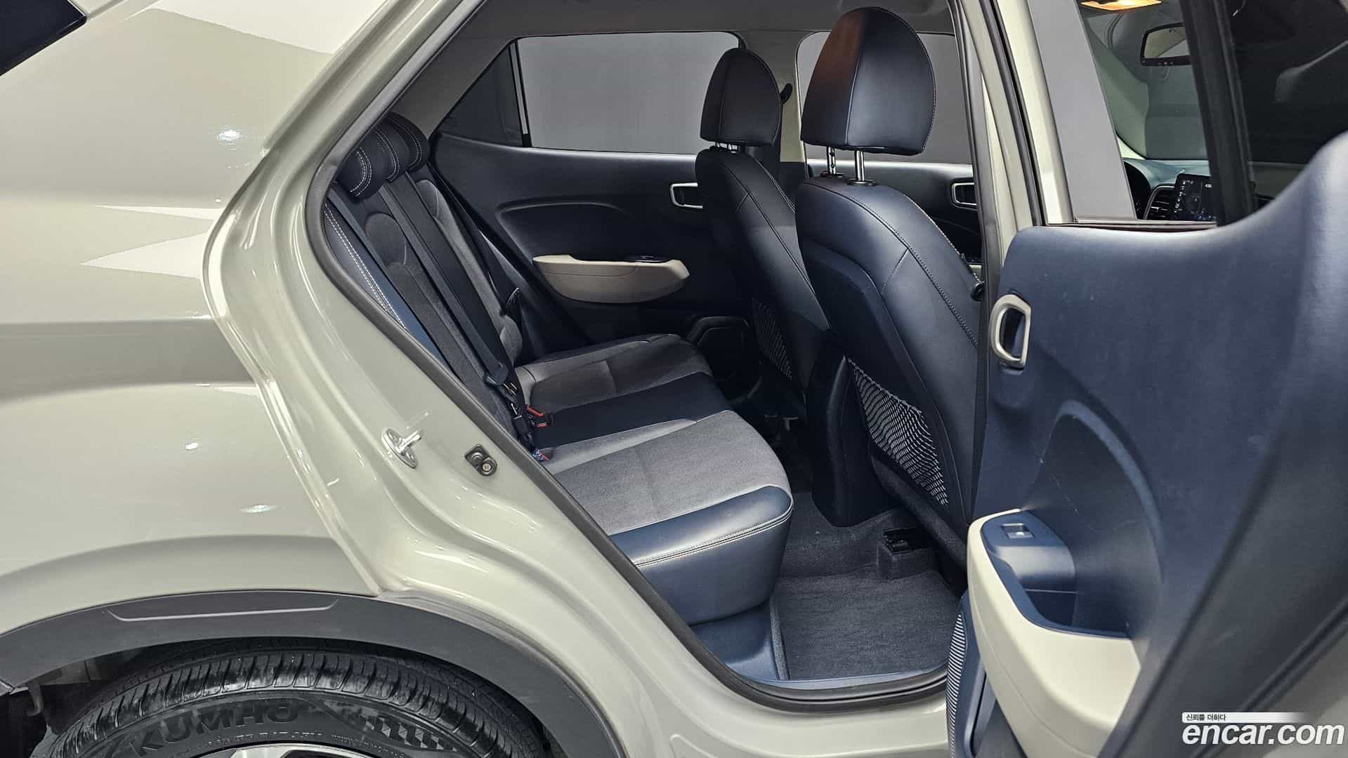 Venue Hyundai 2019.7-OPTION-016