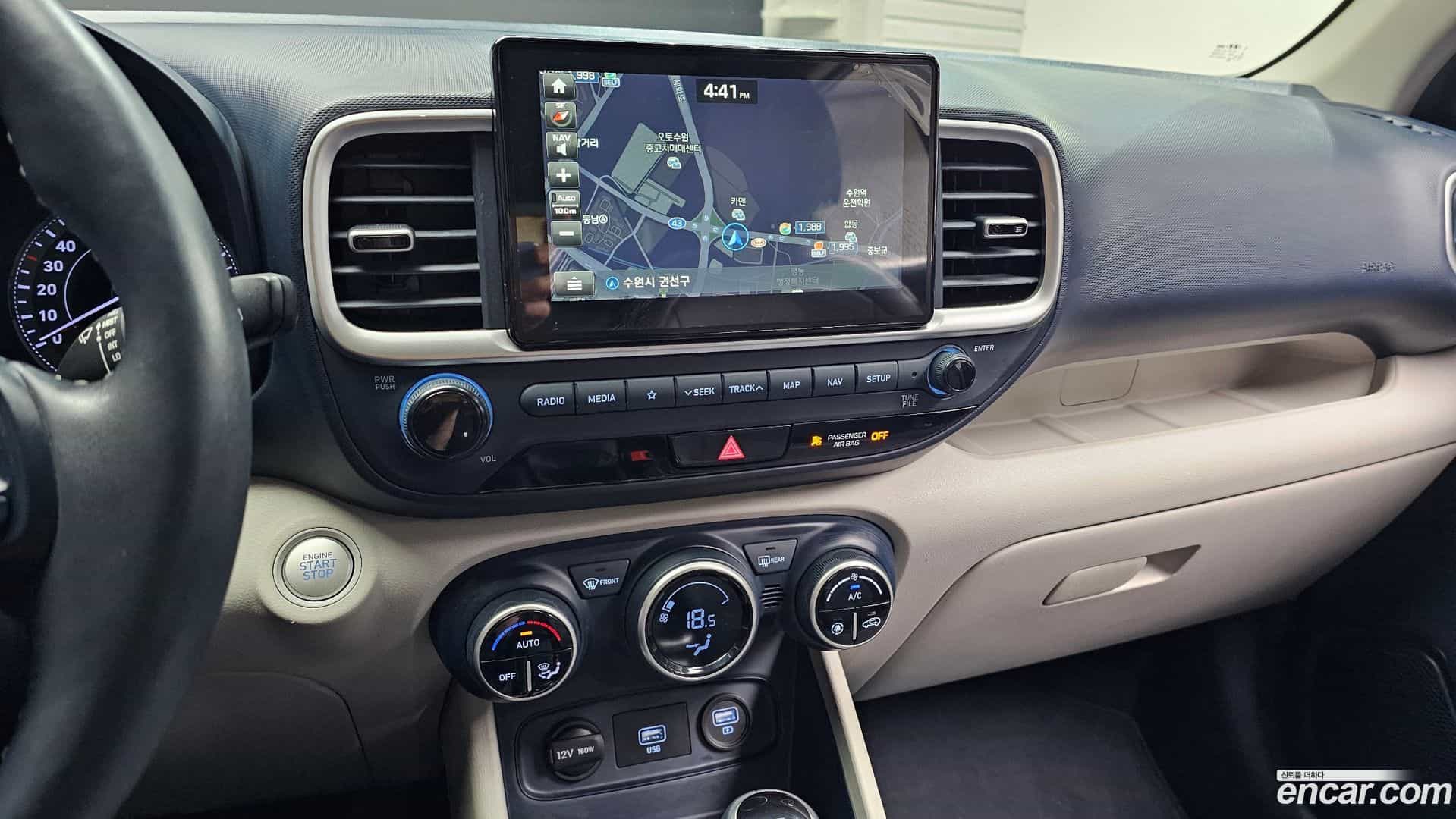 Venue Hyundai 2019.7-OPTION-018