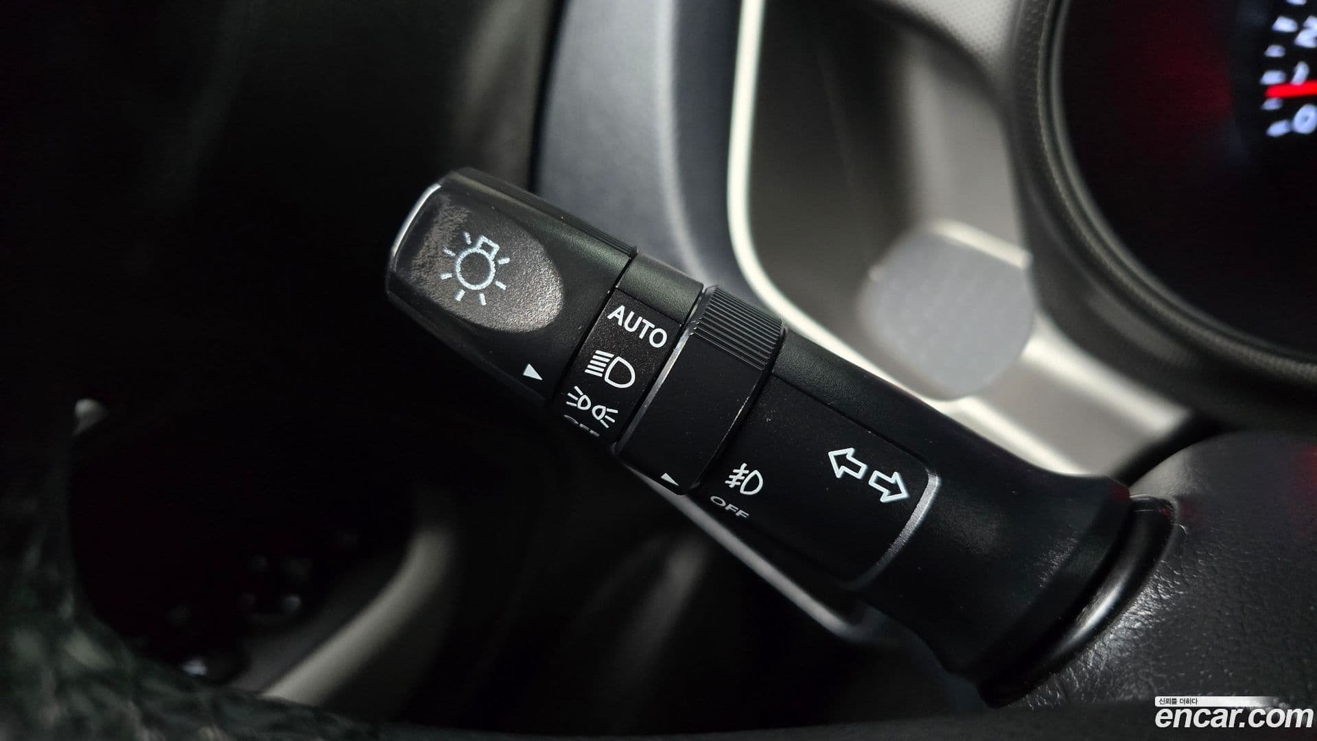 Main__Slider__Photo:RAY Kia 2020.9-15