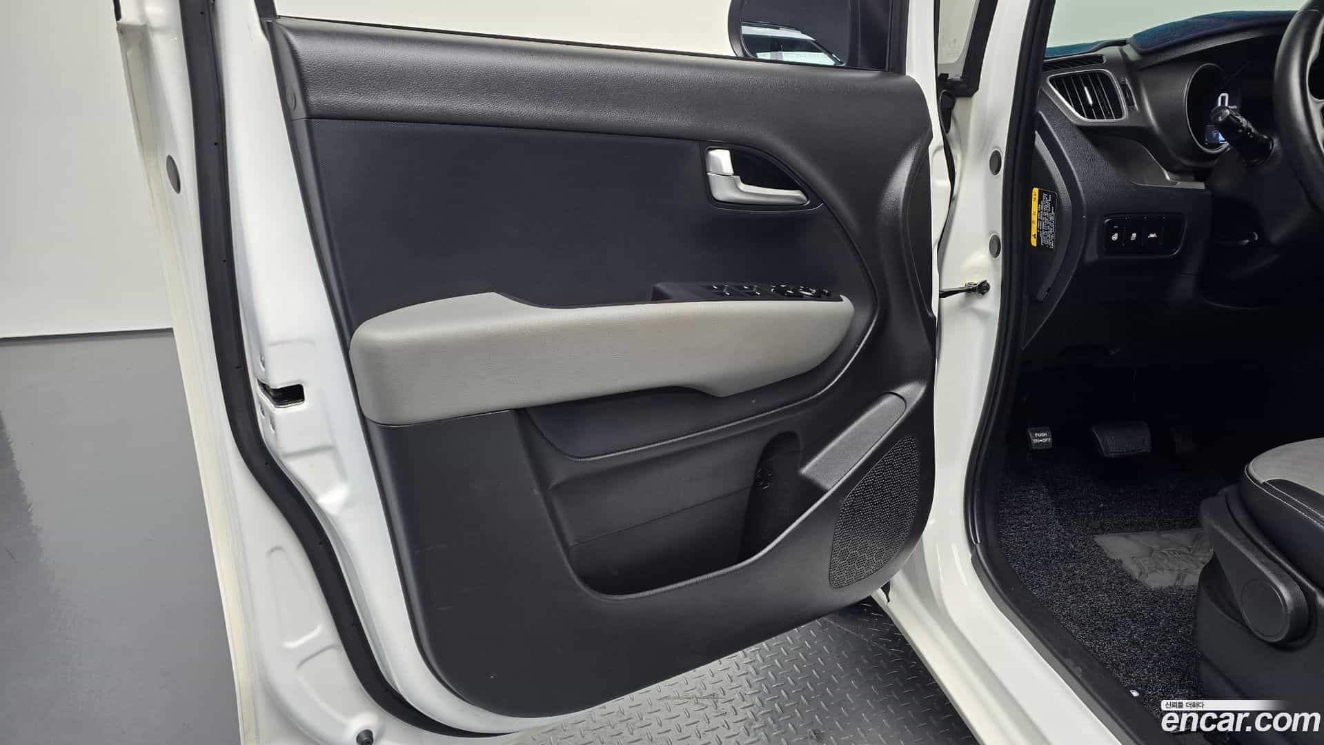 RAY Kia 2020.9-INNER-034