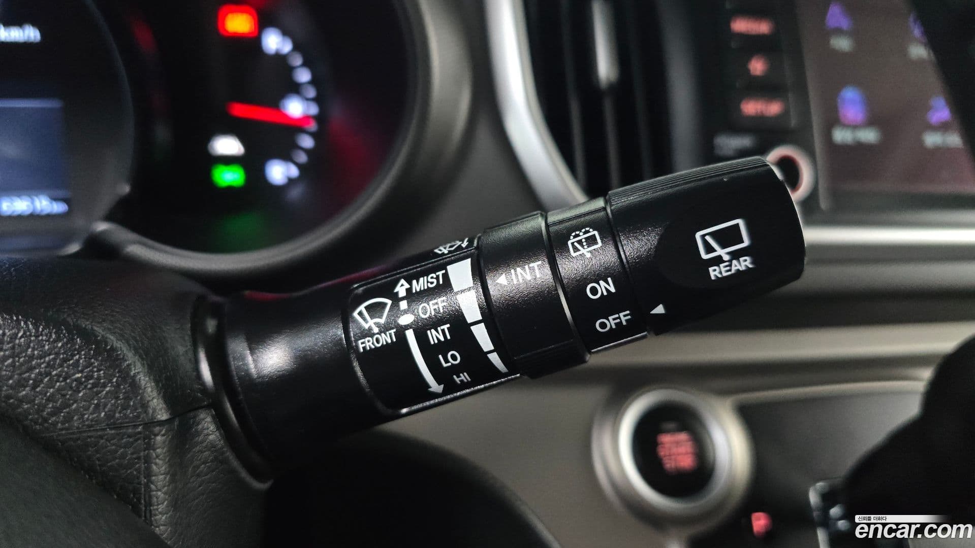 Main__Slider__Photo:RAY Kia 2020.9-28