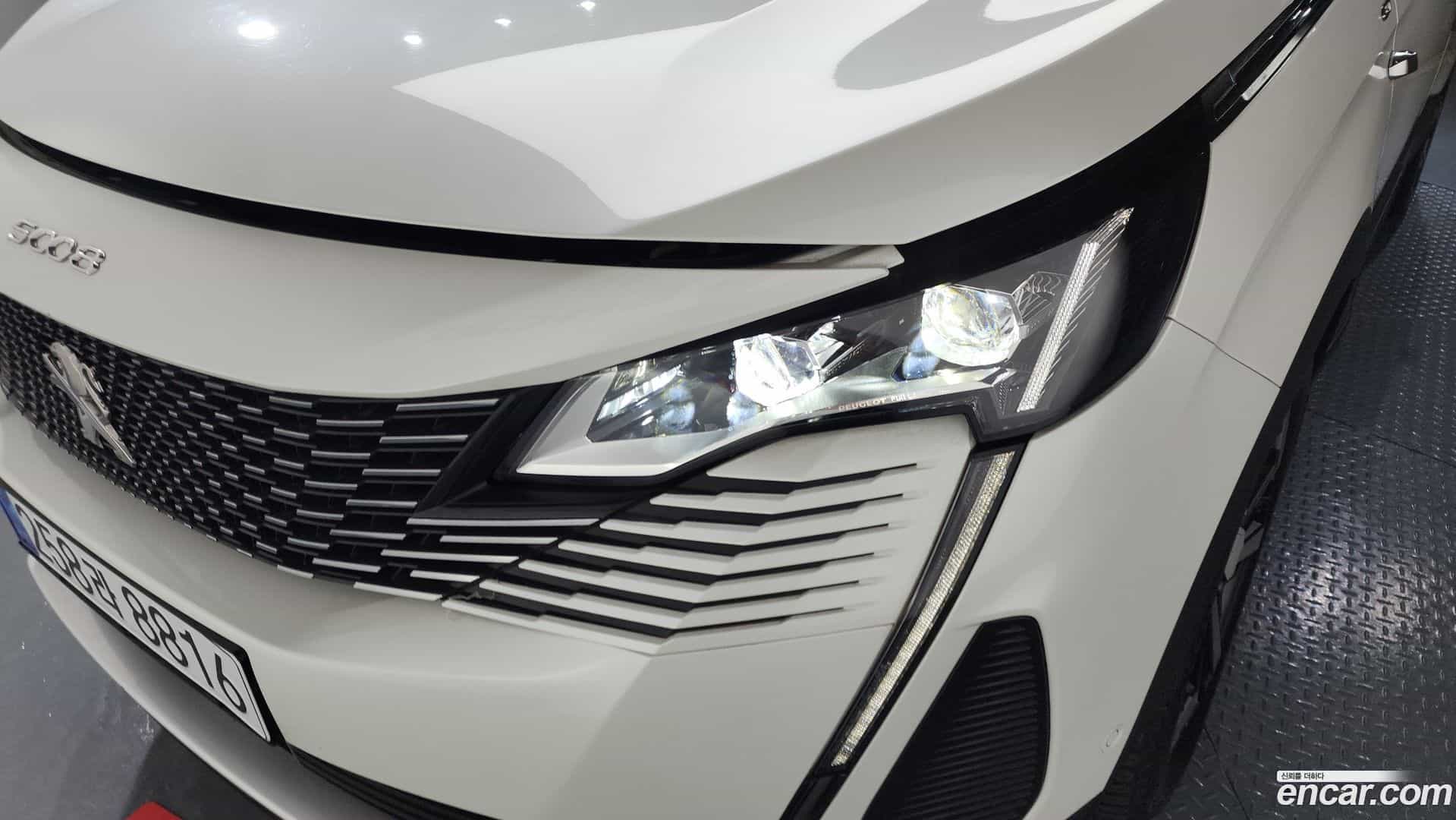 5008 Peugeot 2022.0-OUTER-032
