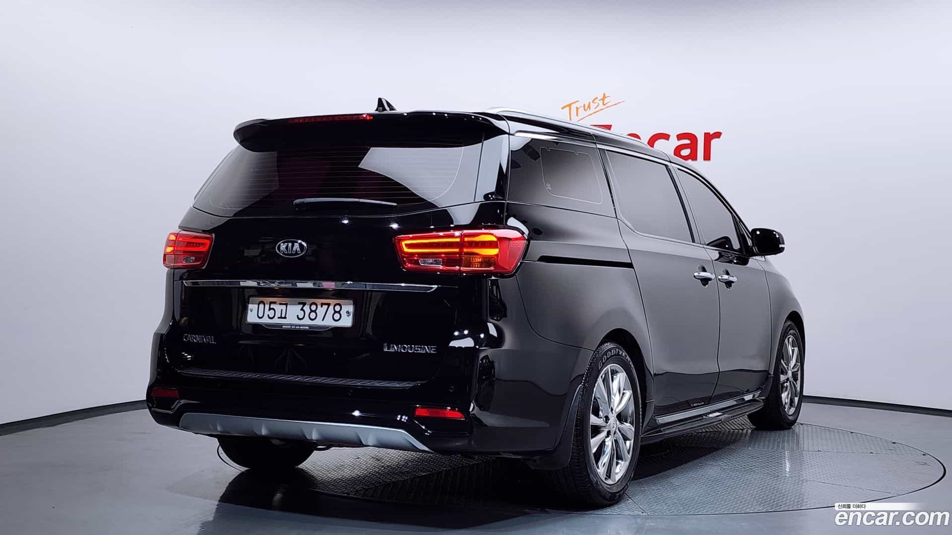 Canival Kia 2018.4-OUTER-002