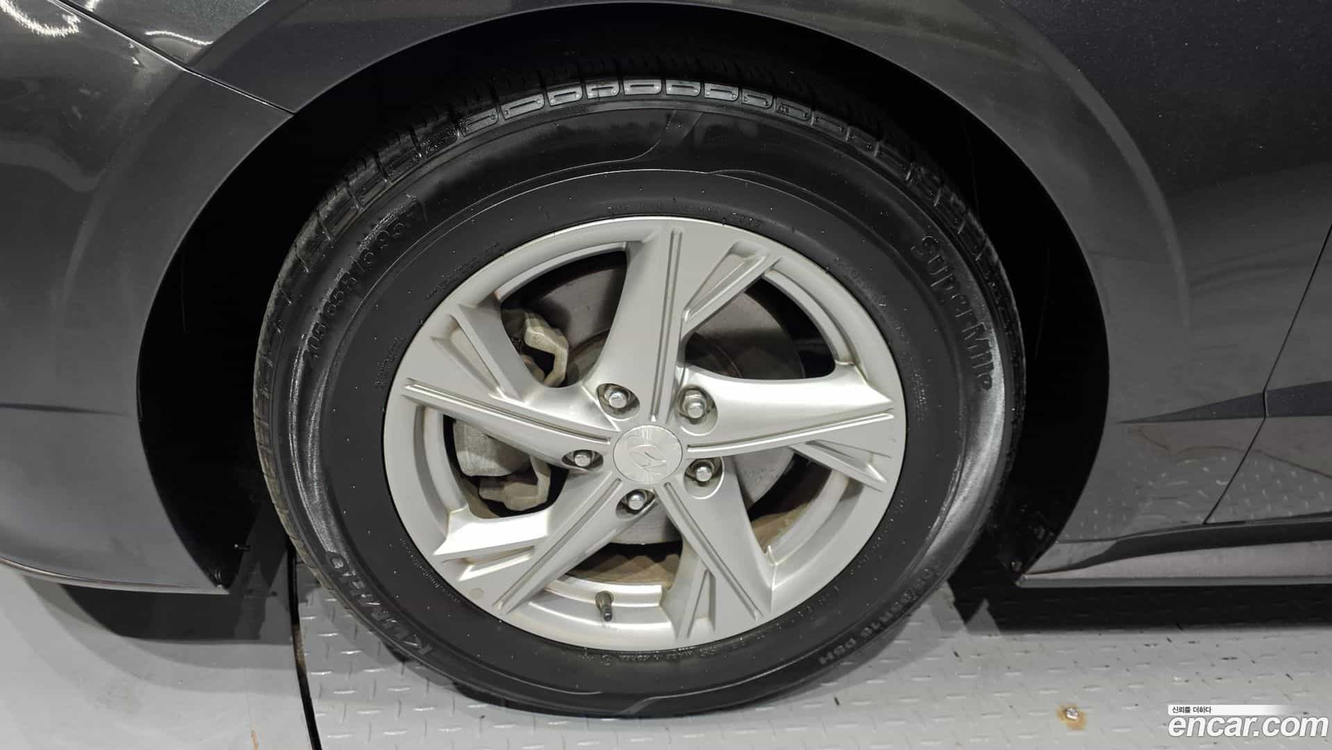 Sonata Hyundai 2019.3-OUTER-005
