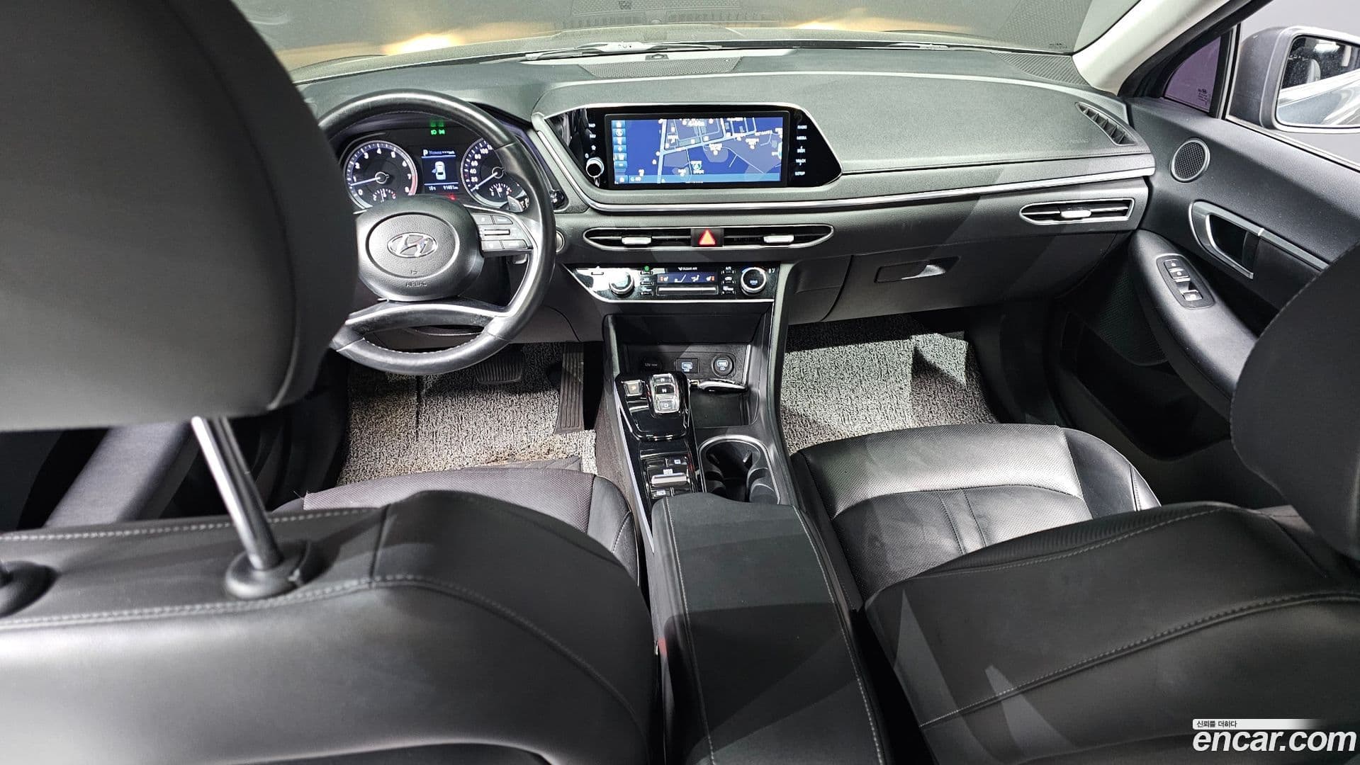 Main__Slider__Photo:Sonata Hyundai 2019.3-6