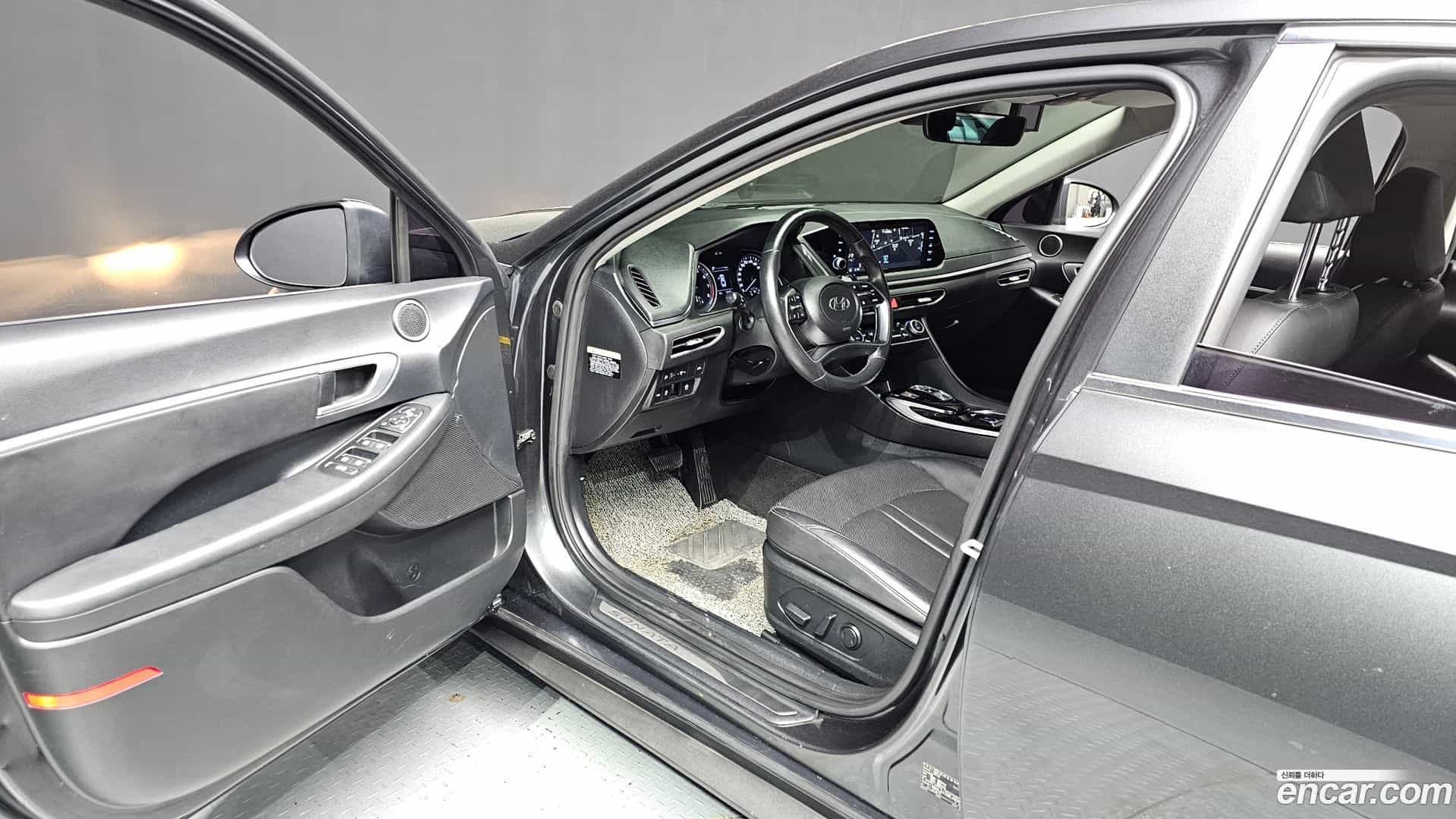 Sonata Hyundai 2019.3-INNER-010